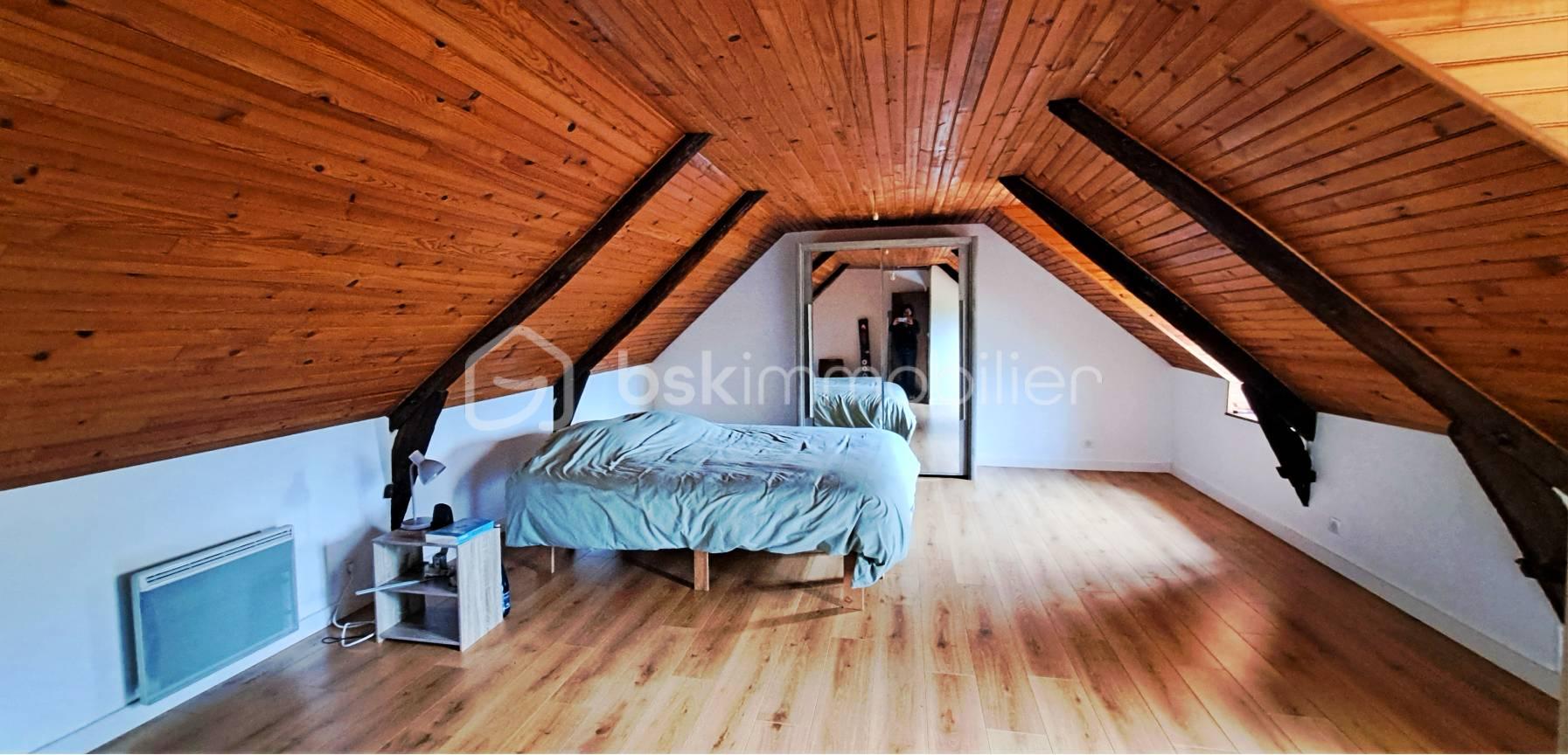 chambre 2 Etage.jpg