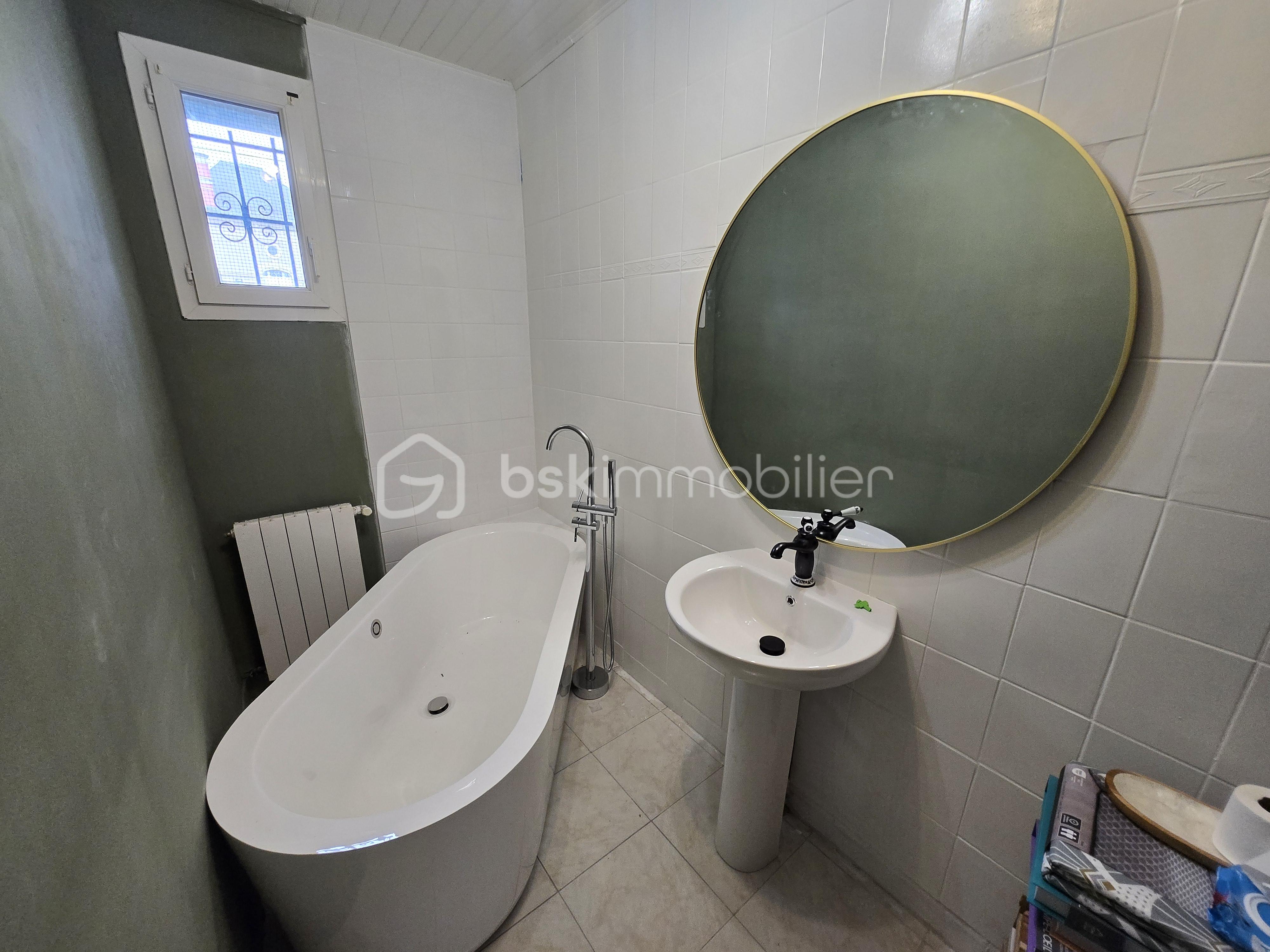 Maison de ville de 205 m² - 20250915_153709.jpg