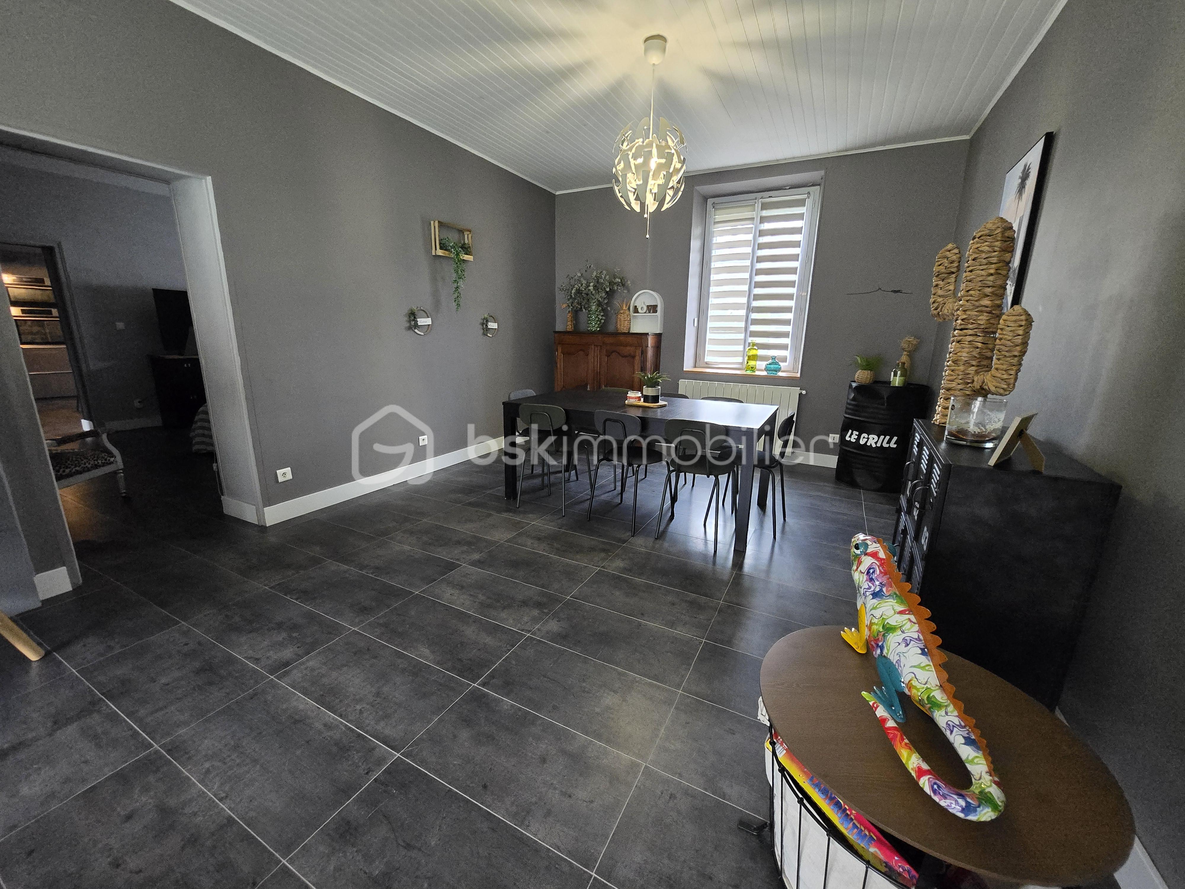 Maison de ville de 205 m² - 20250915_153052.jpg