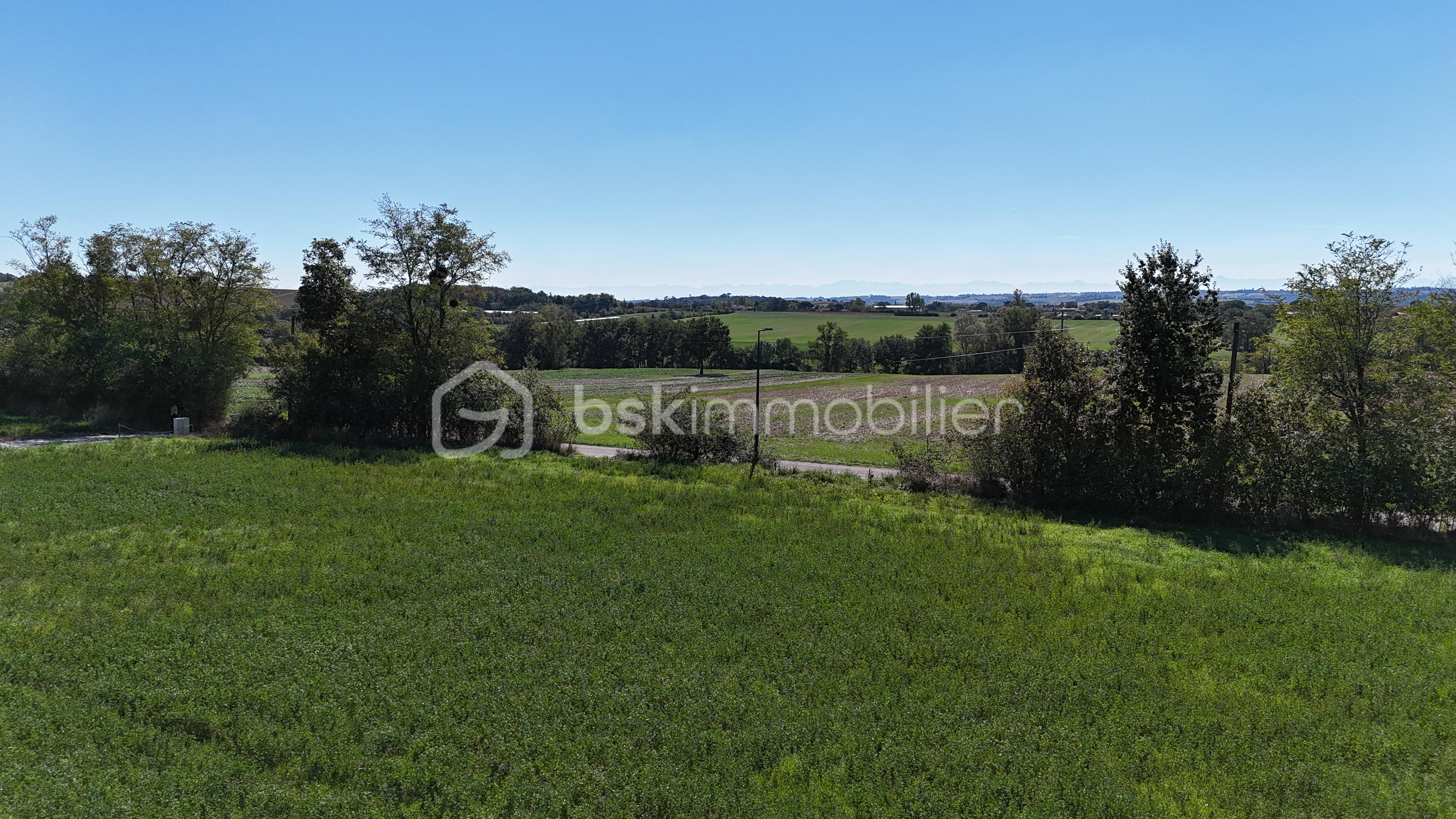 Terrain de 1 094 m² - dji_fly_20251002_140618_0141_1759427057299_photo.jpg