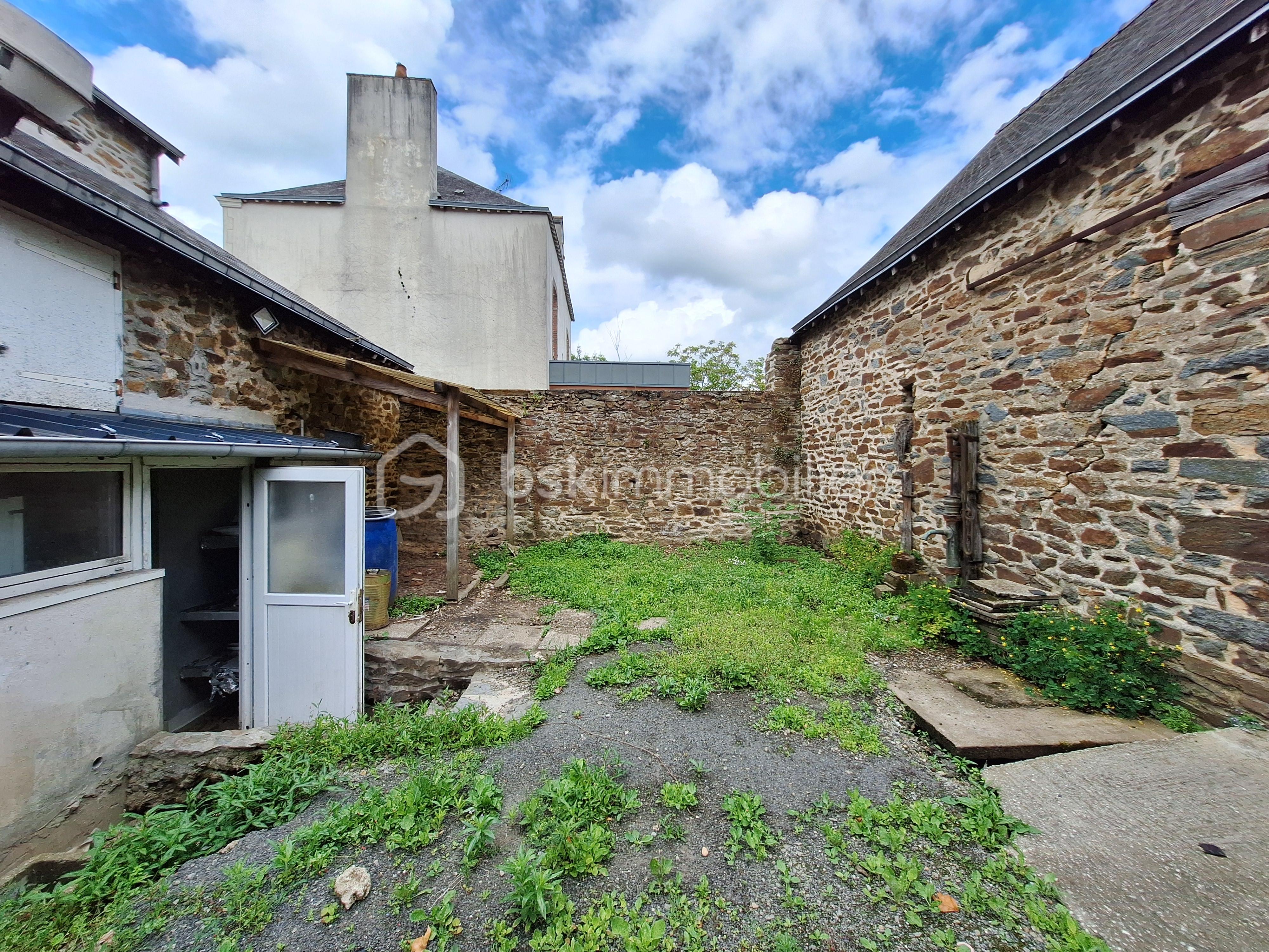 Immeuble mixte de 136 m² - 1000033361.jpg