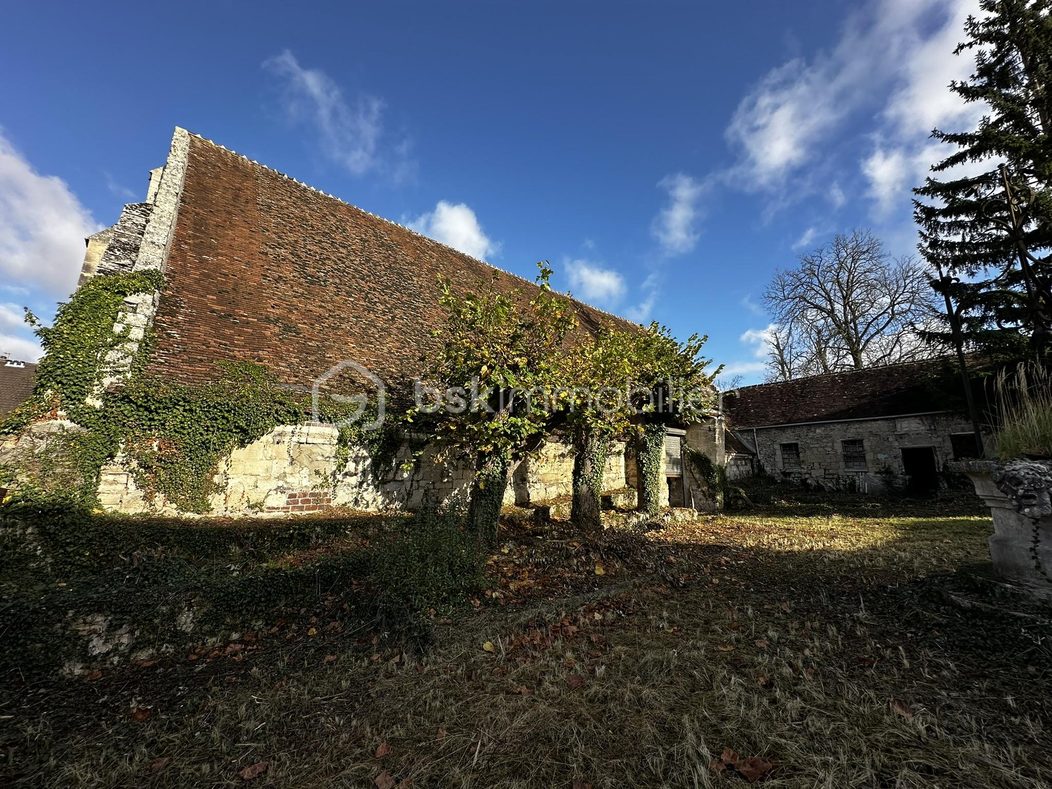 Immeuble mixte de 496 m²