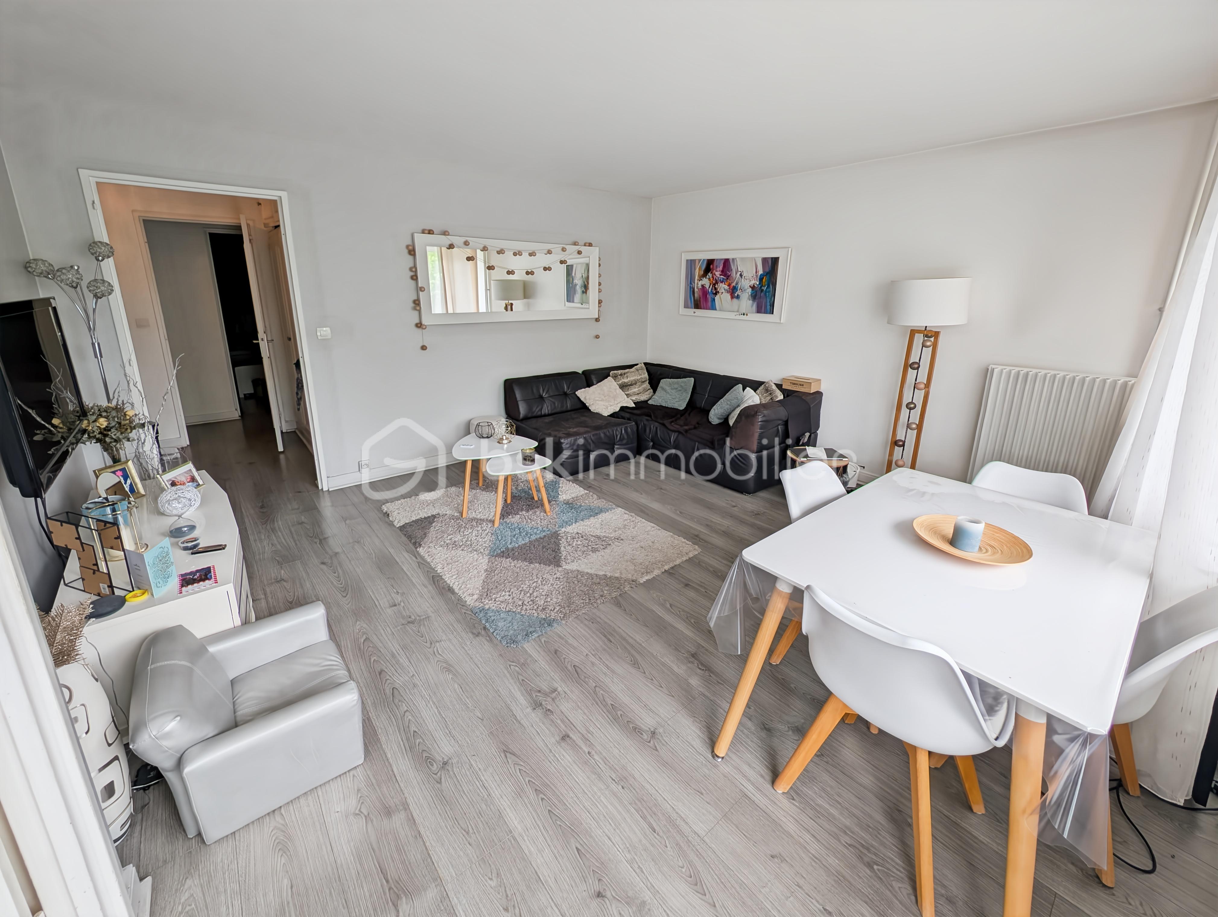 Appartement de 65 m² - Photo 2 (4).jpg