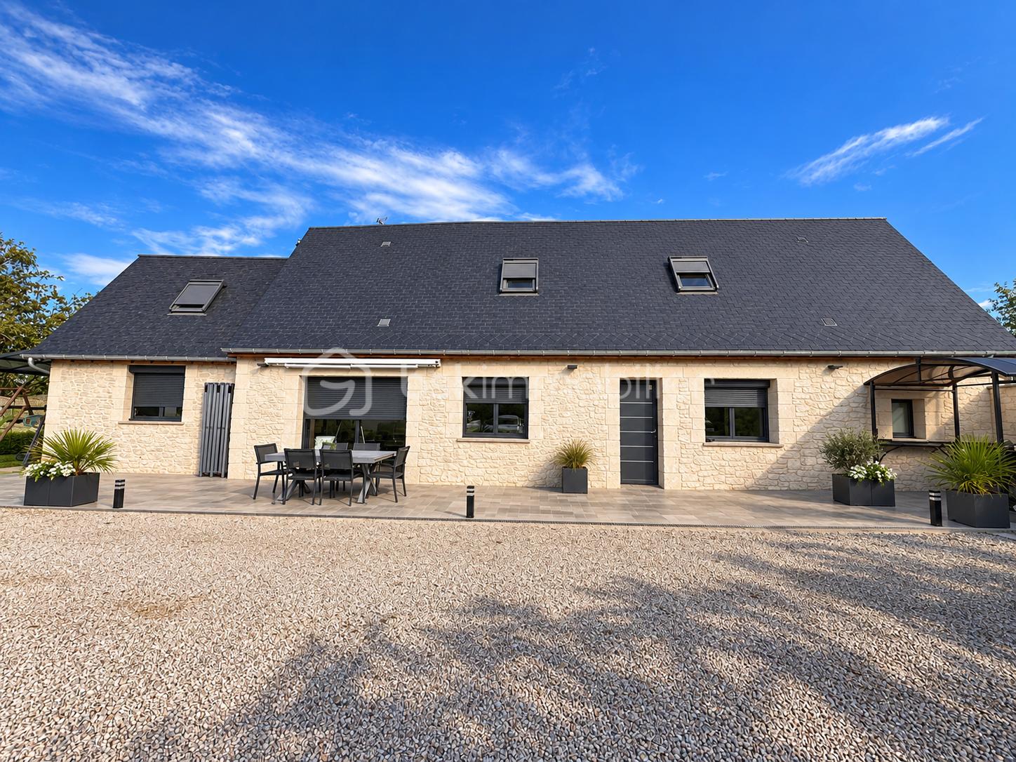 Maison 4 pièces 107 m² · au Plessis-Grohan · 107 m² · 318 000 €