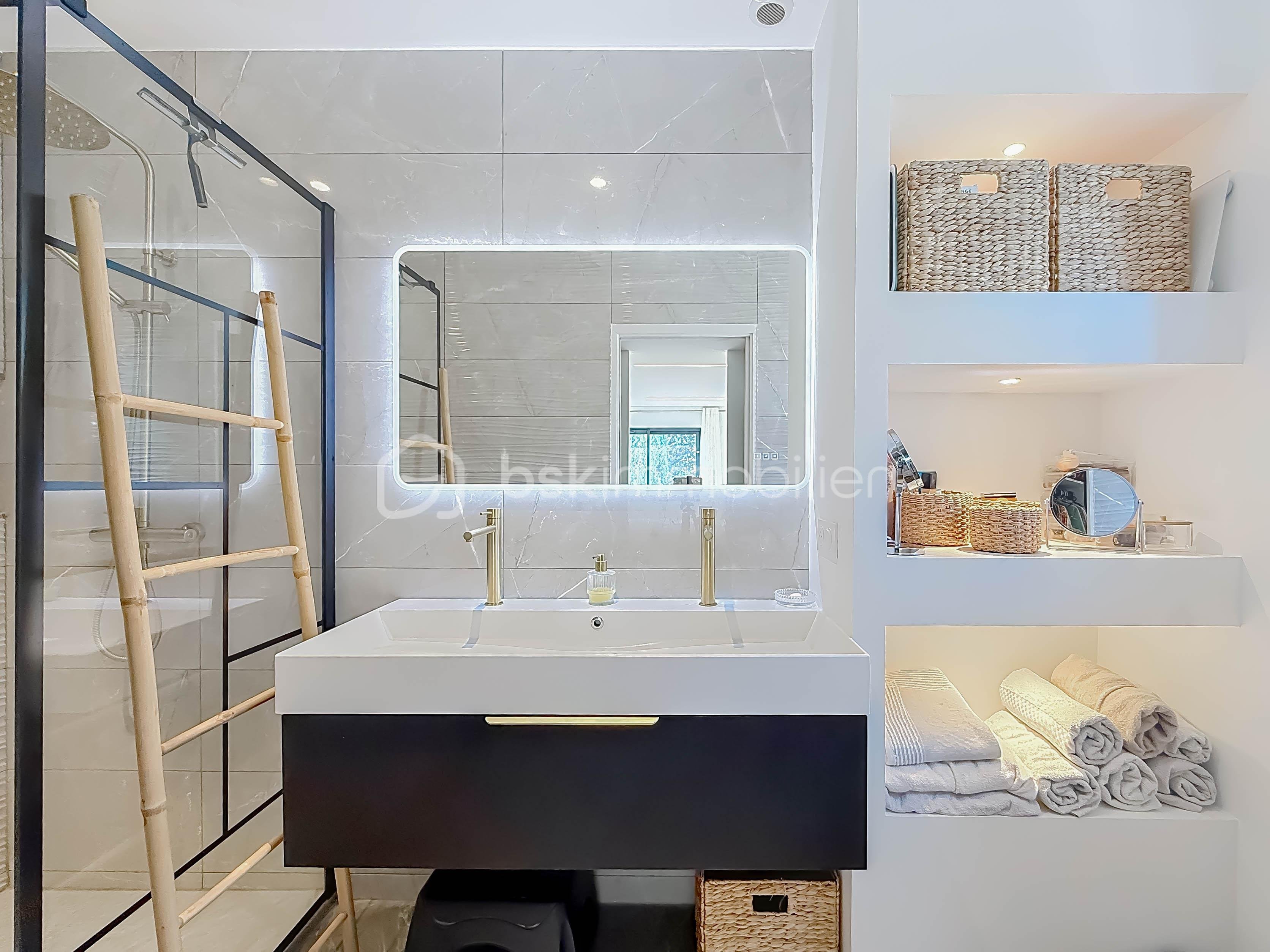 Maison contemporaine de 126 m² - saint-georges-dorques_00029.JPG
