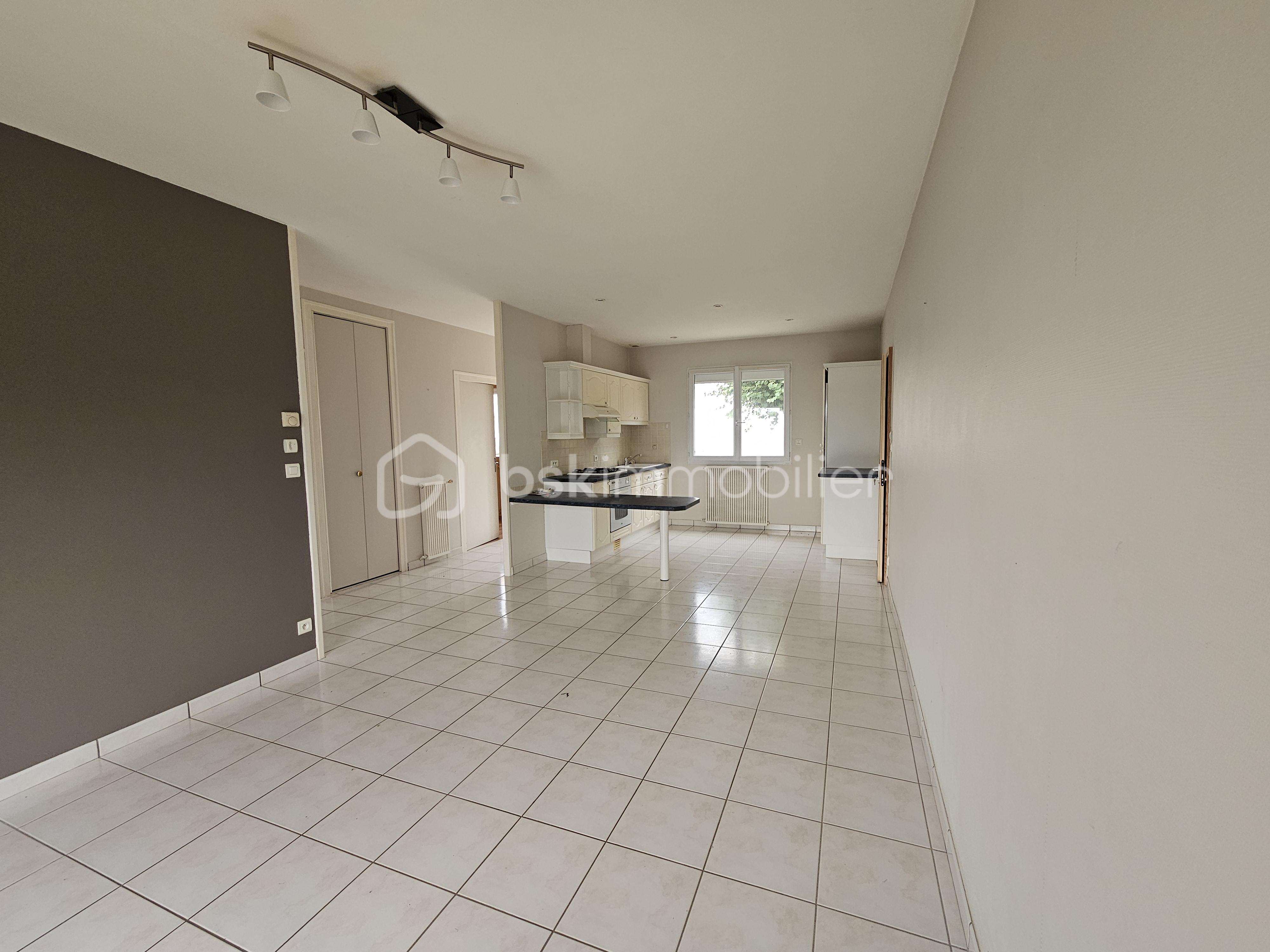 Maison traditionnelle de 62,37 m² - H9.jpg