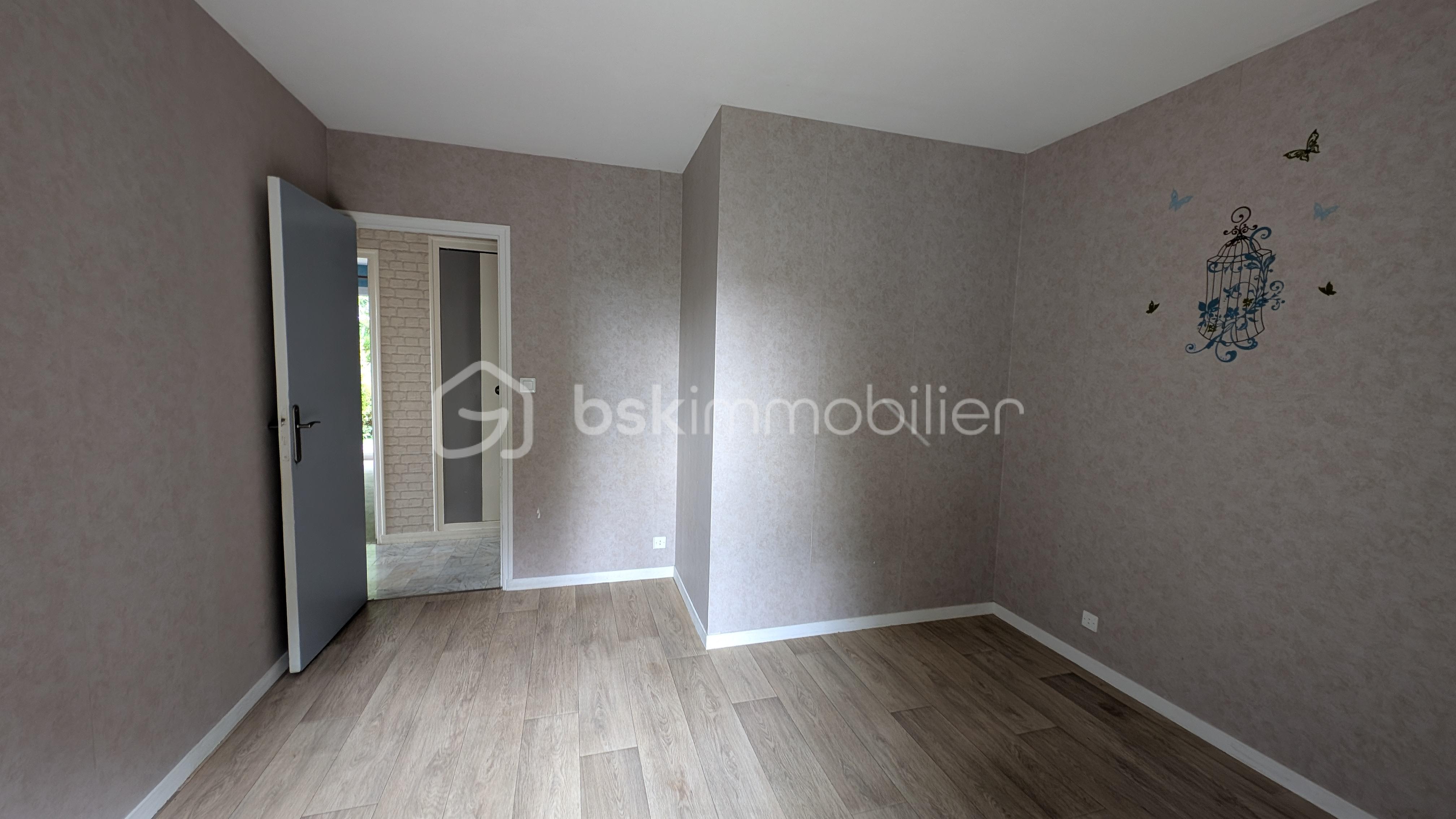 Maison de village de 140 m² - PXL_20250729_140312011.MP.jpg