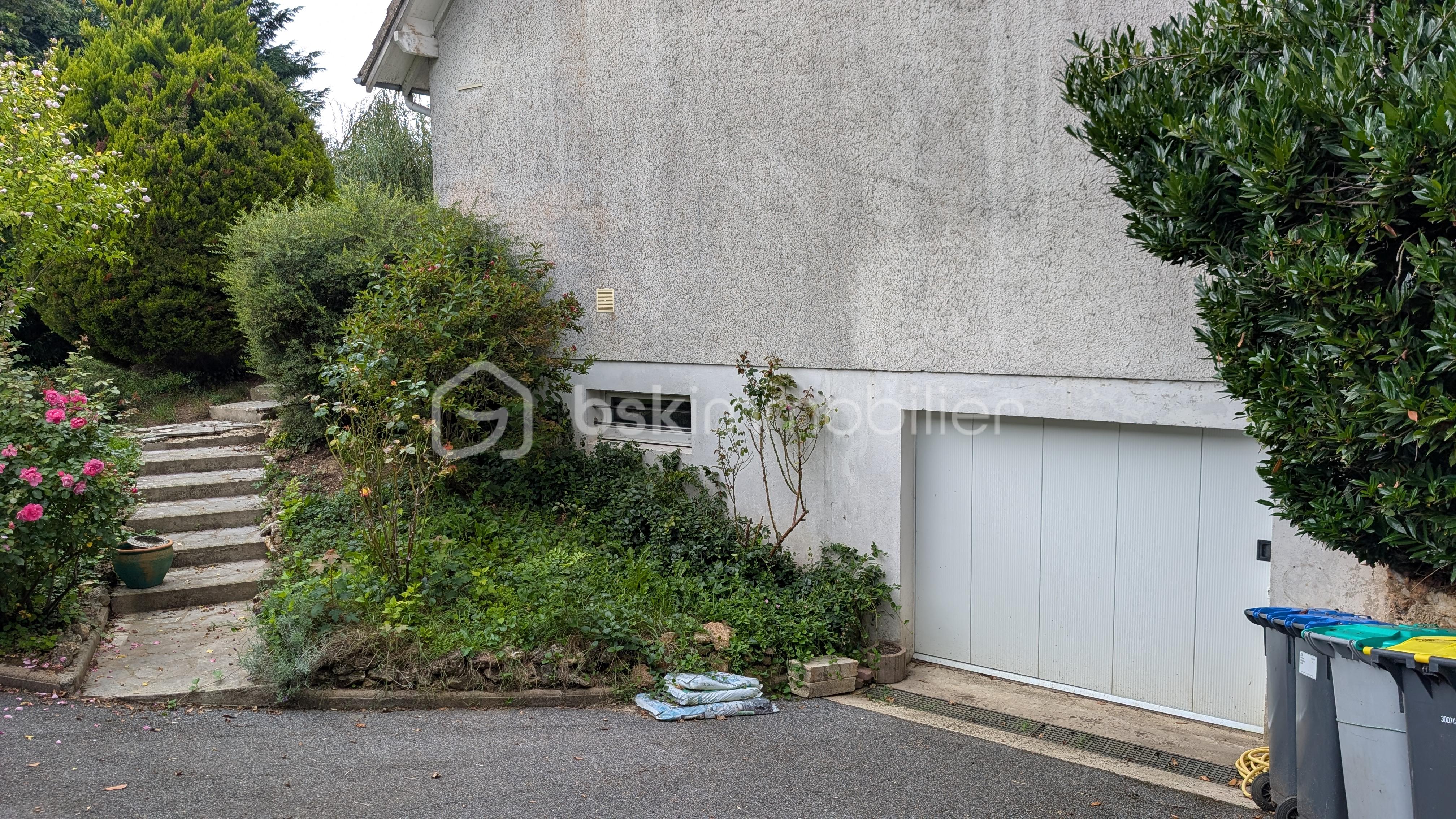 Maison de village de 140 m² - PXL_20250729_135817688.MP.jpg