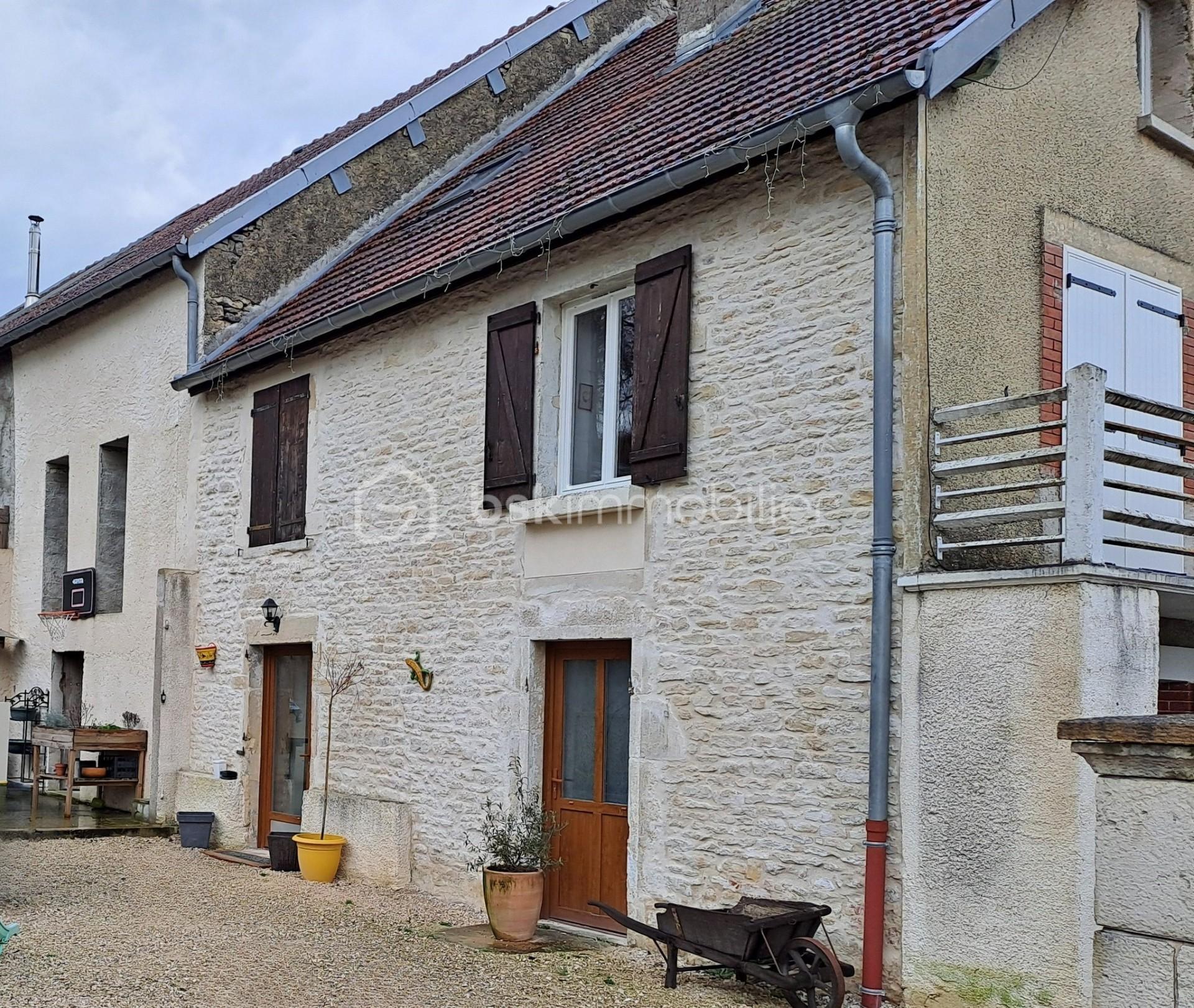 Maison ancienne de 109 m² - thumbnail_c7034-IMG-51dbe_1714140602_8e15e11.jpg