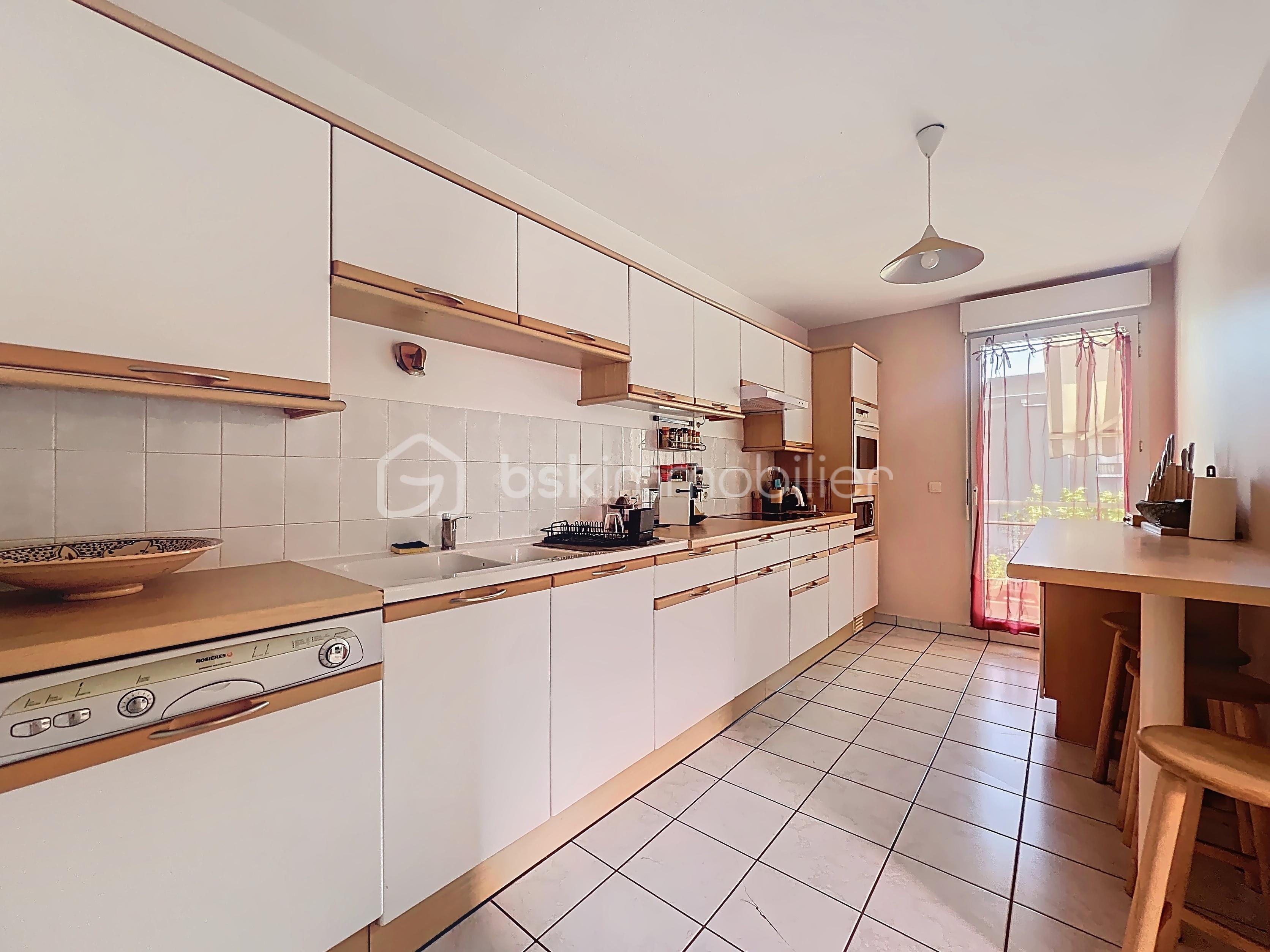 Appartement de 82,90 m² - persicot_00003.jpeg