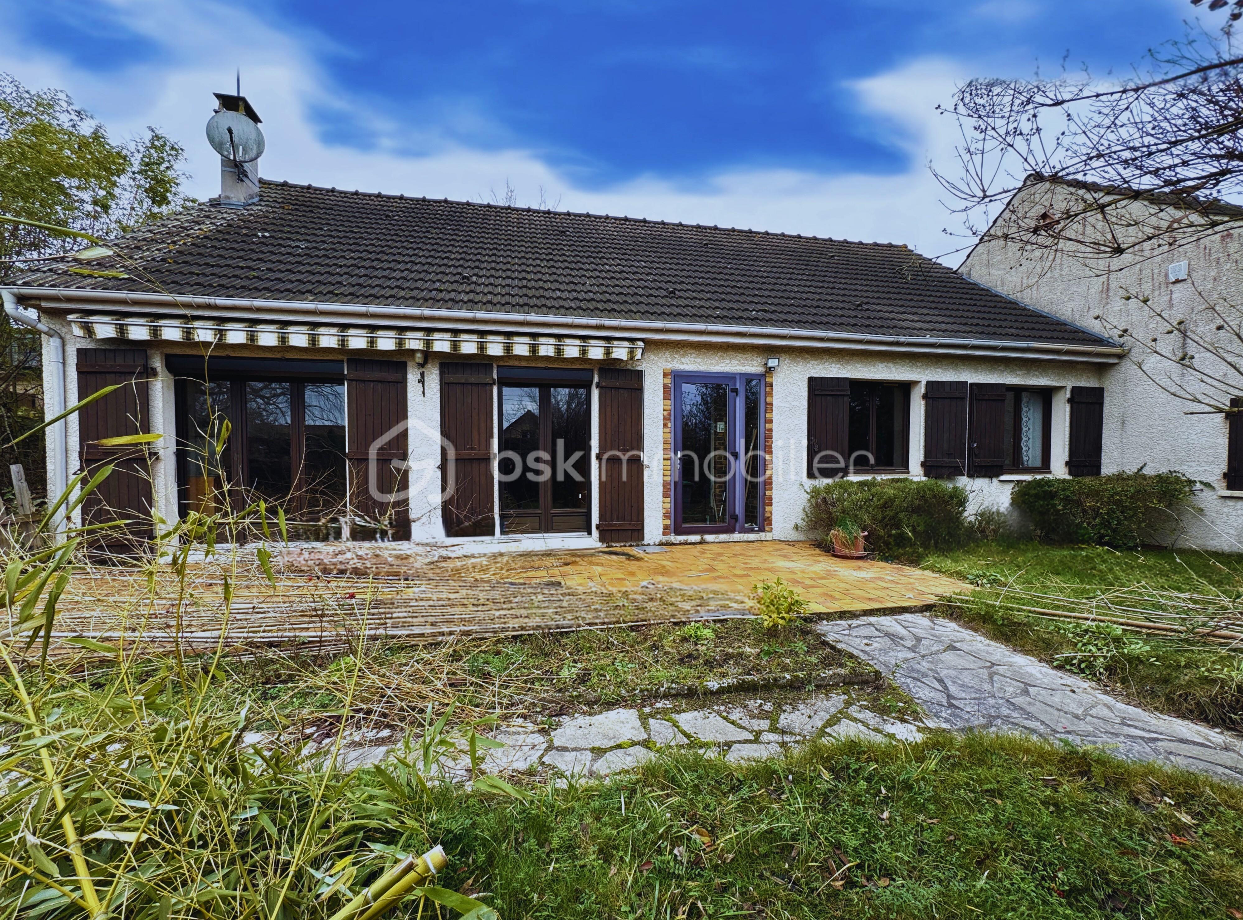 Maison traditionnelle de 113 m² - canfacacadegarage.jpeg