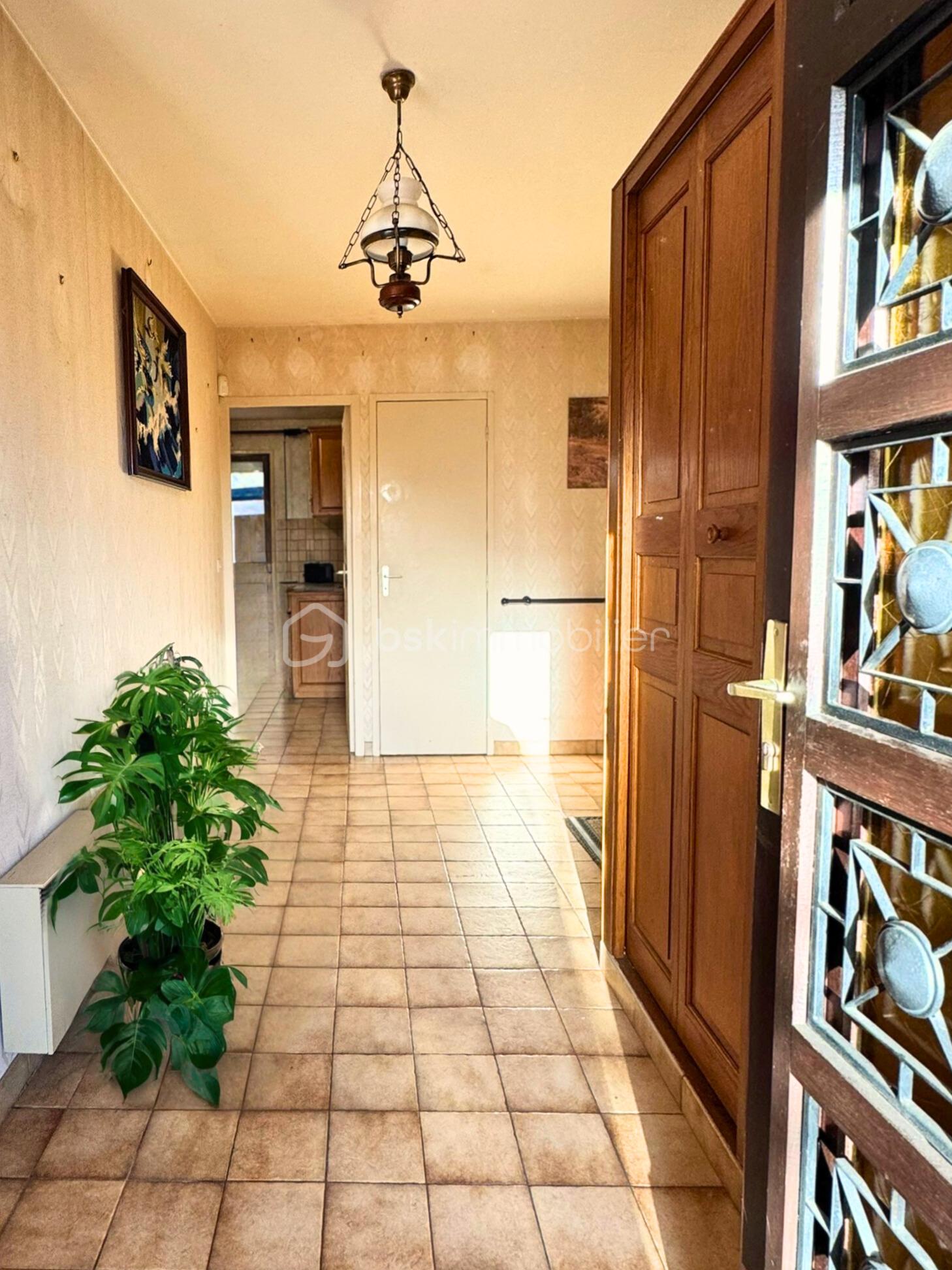 Maison traditionnelle de 113 m² - canvasentreeplante.png