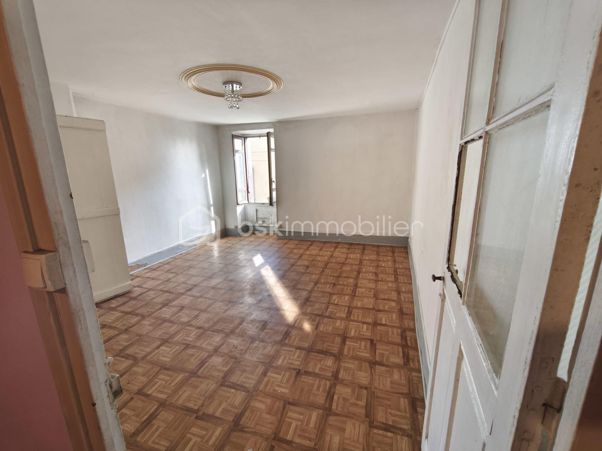 Maison de 230 m² - chambre 1.jpg