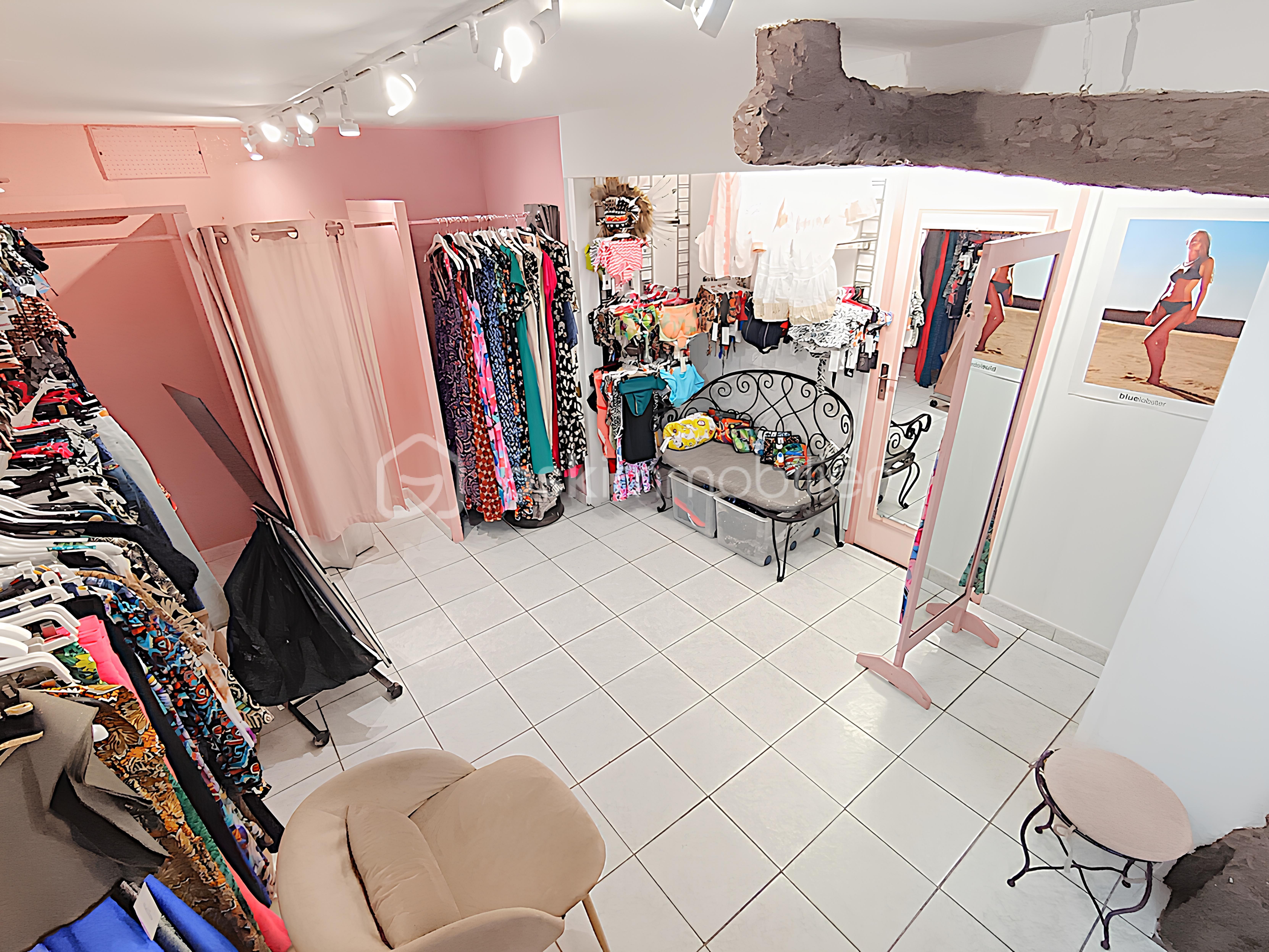 Fonds de commerce - 7 Magasin haut 2.jpg