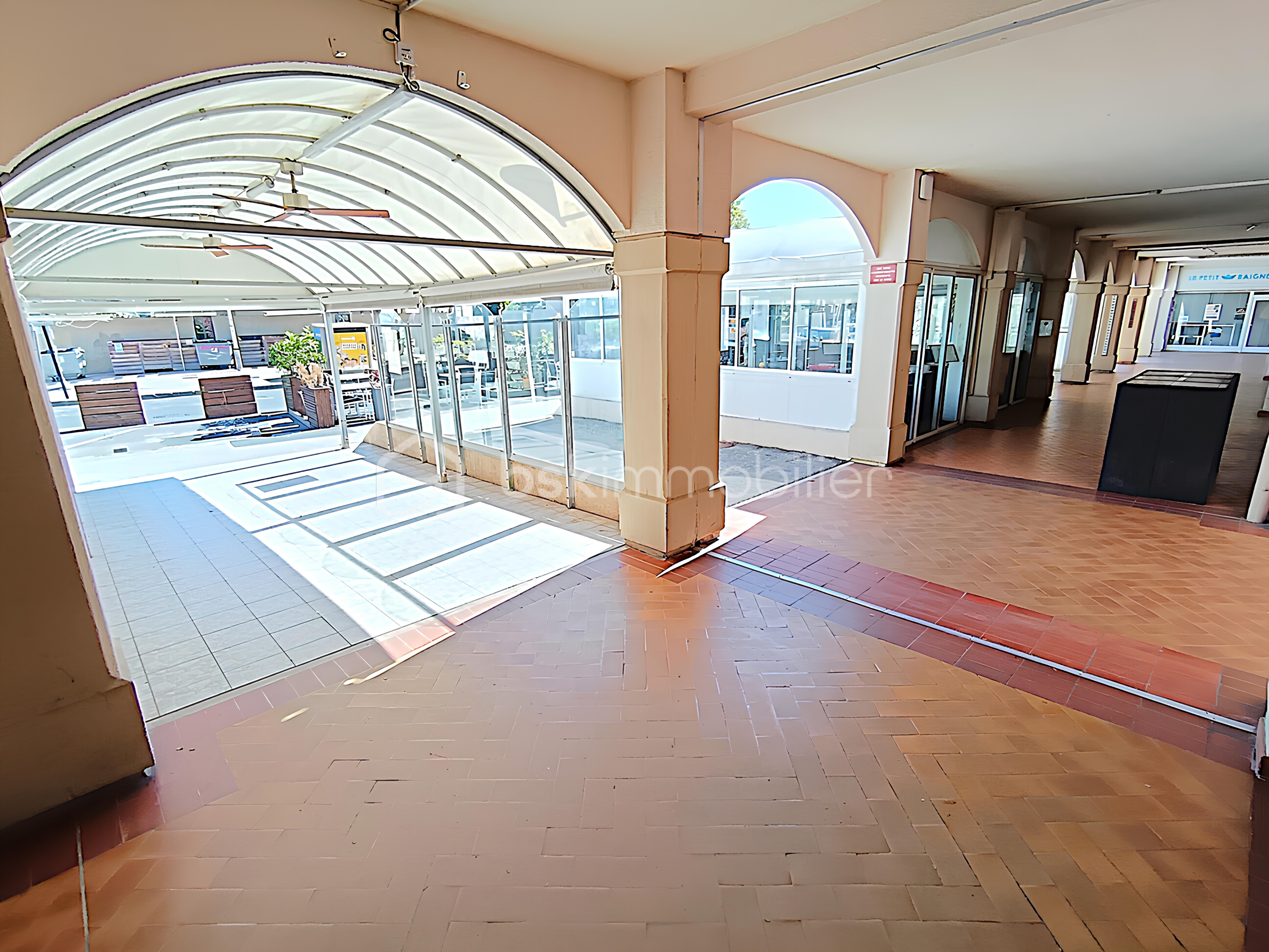 Fonds de commerce - 23 Terrasse 1 D.jpg