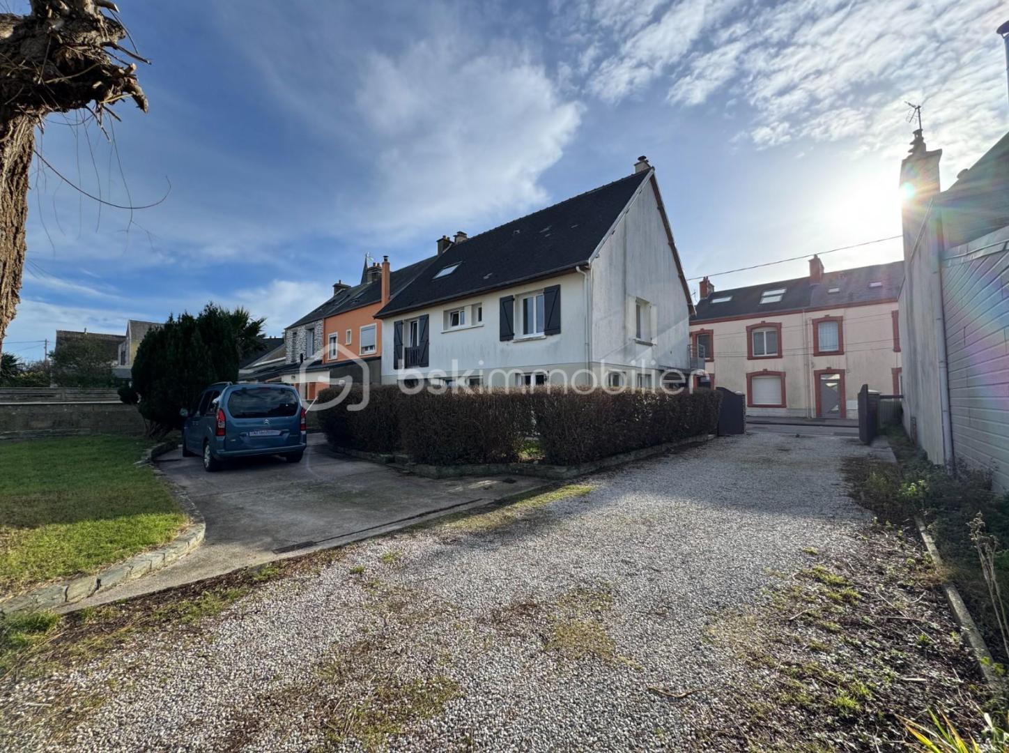 Pavillon de 180 m² - 25aa5183e4d302d-1.jpg