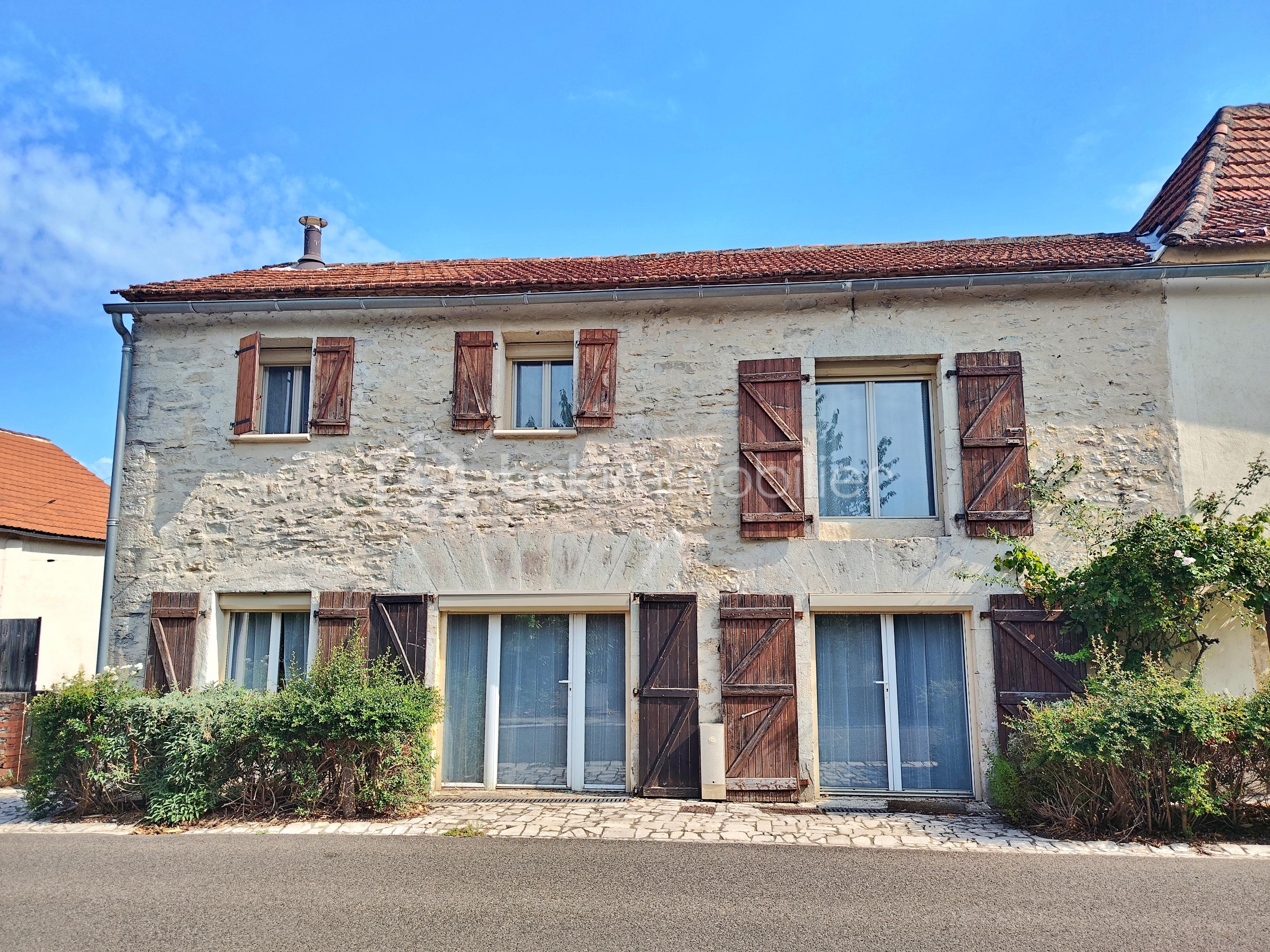 Maison 4 pièces 99 m² · à Mercuès · 99 m² · 149 900 €