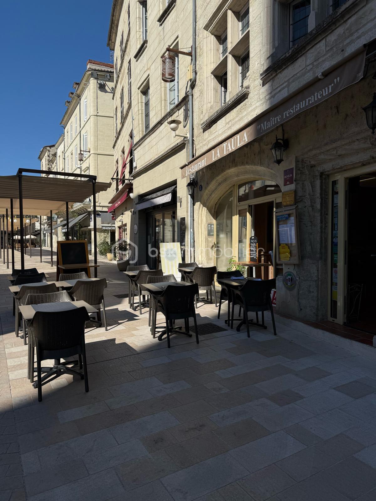 Fonds de commerce - PHOTO-2026-01-13-15-43-36.jpg