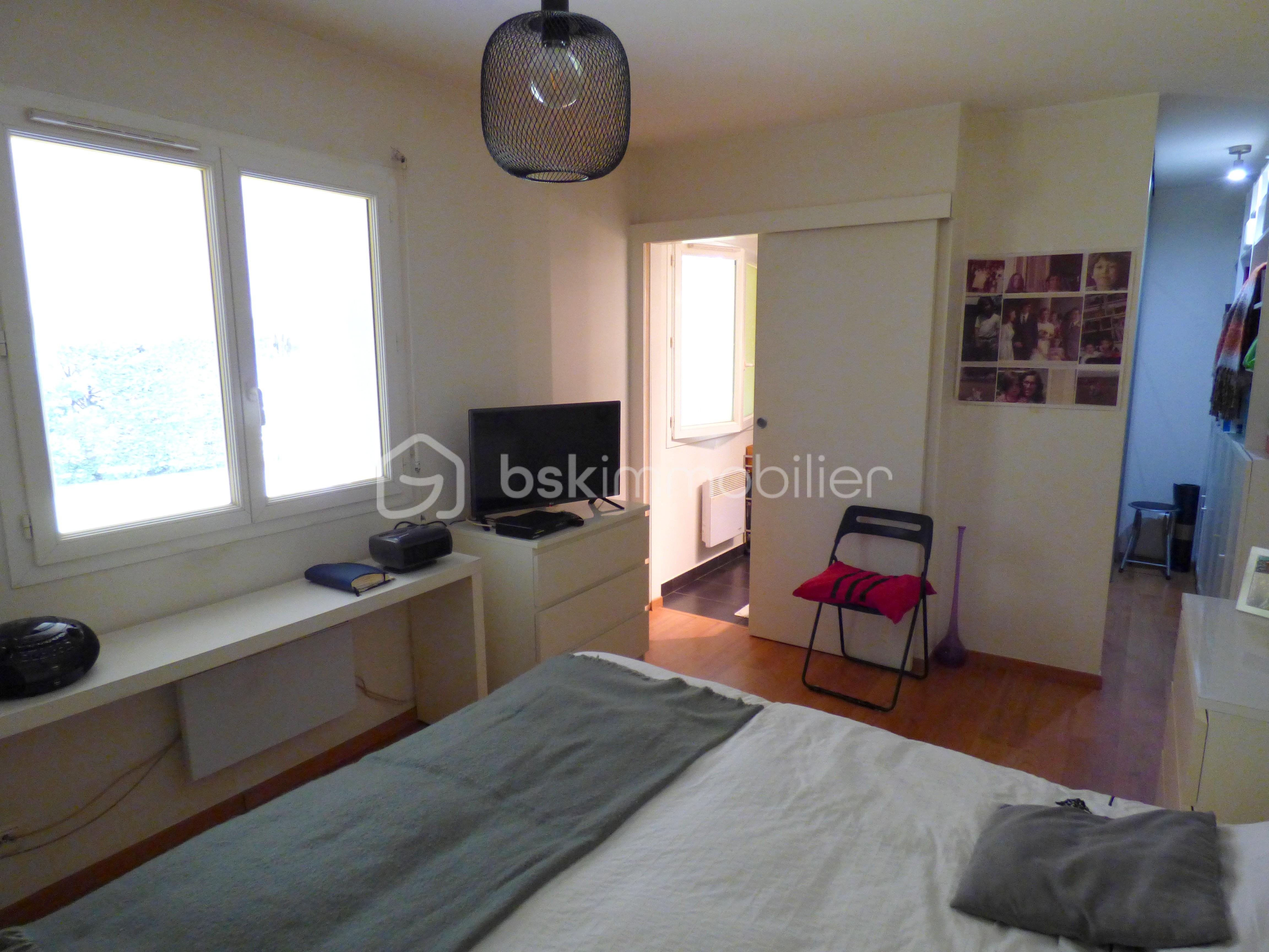 Maison contemporaine de 102 m² - CHAMBRE 2.JPG