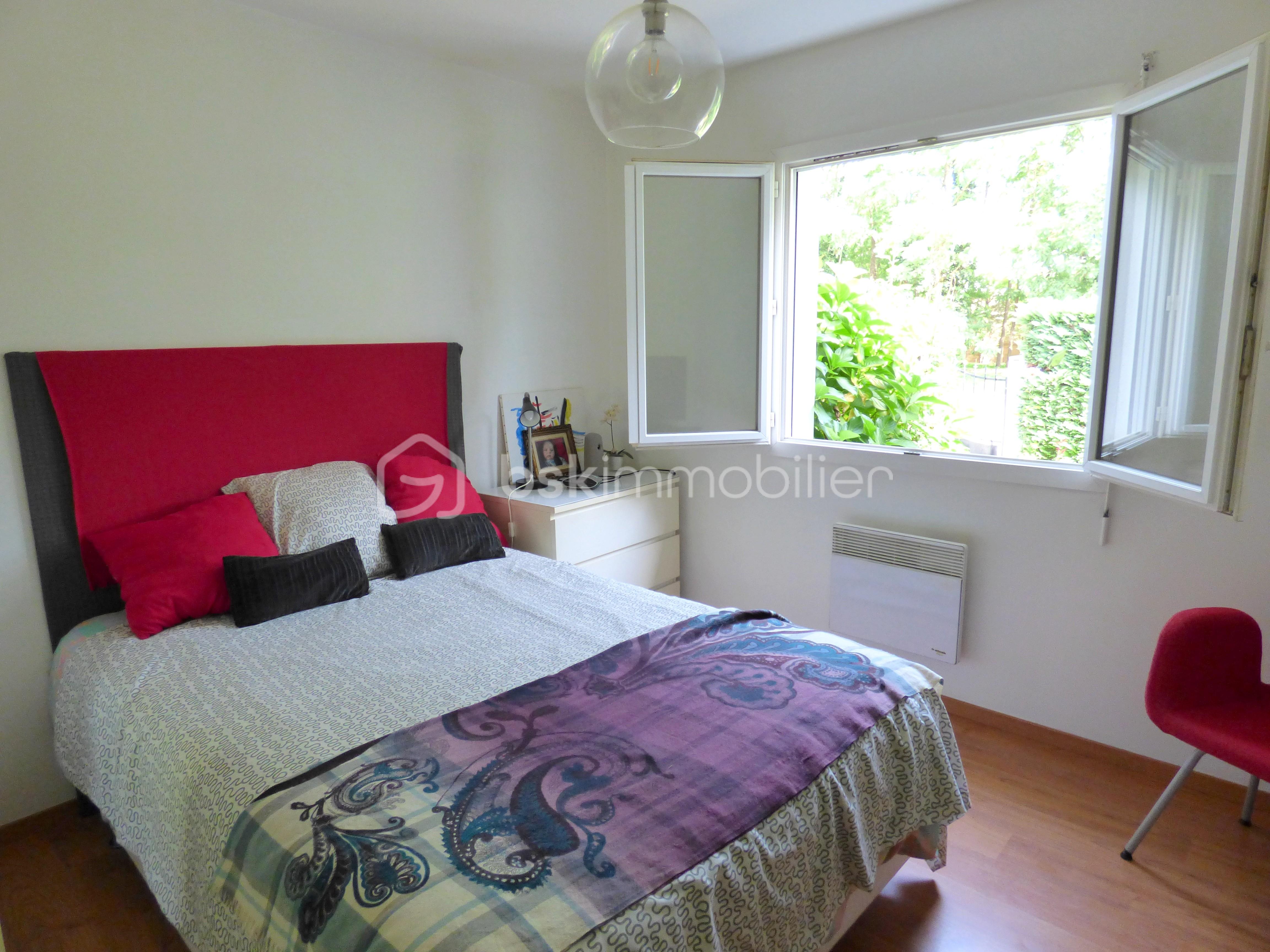 Maison contemporaine de 102 m² - CHAMBRE.JPG