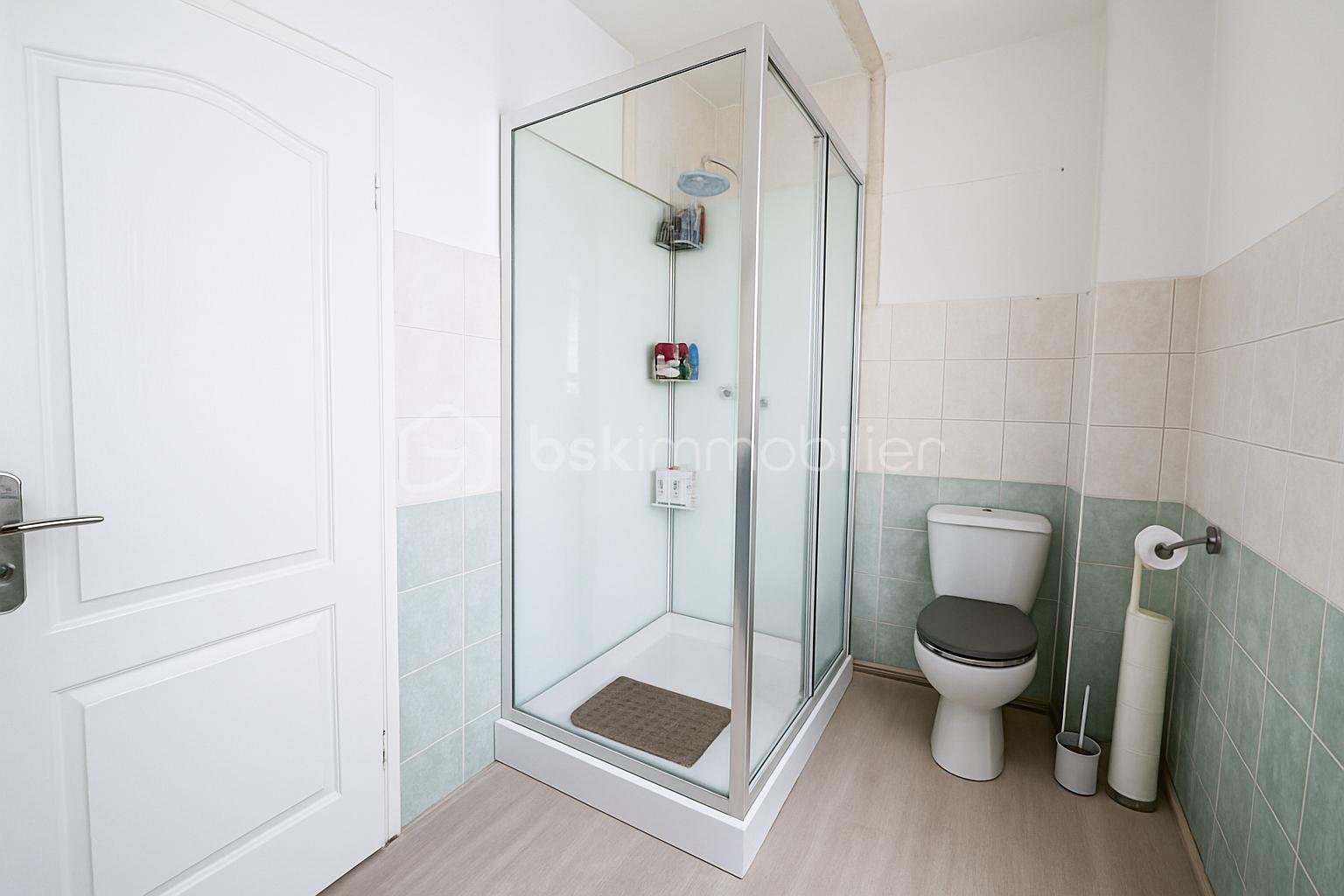 Maison de 68 m² - SDB.JPG