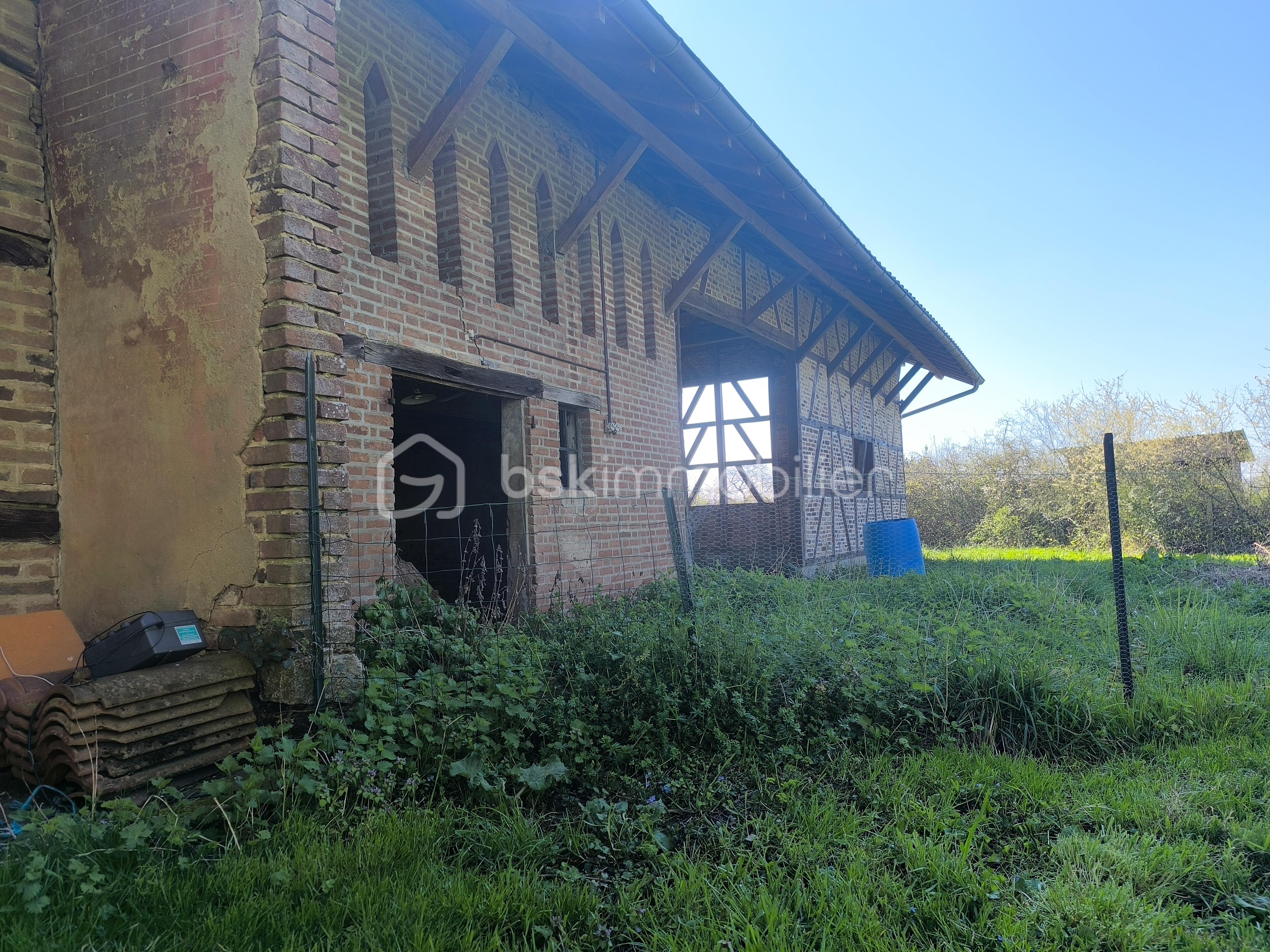 MAISON A VENDRE LA CHAPELLE- THECLE.jpg