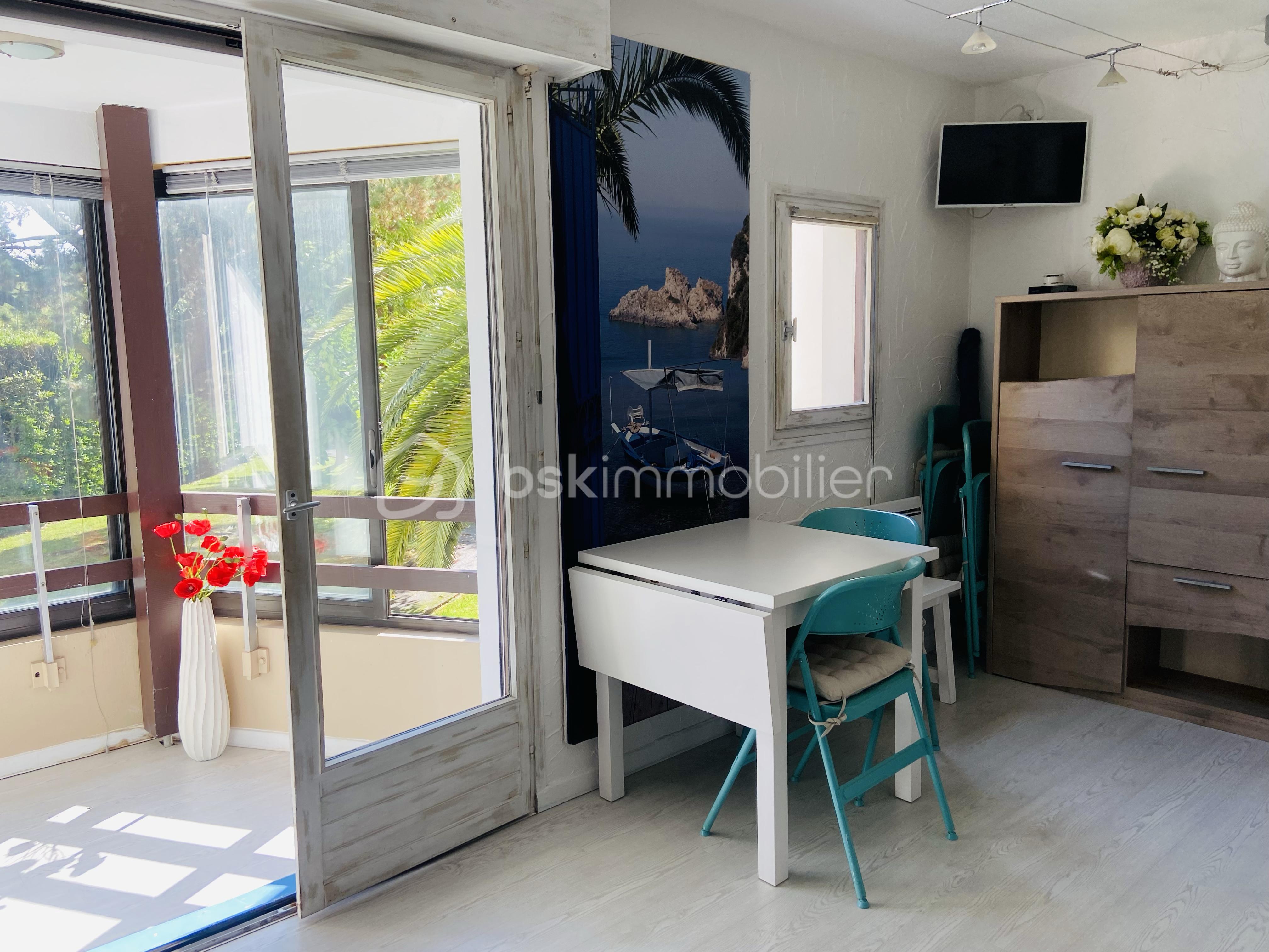 Appartement de 23 m² - tempImage49NUNG.png