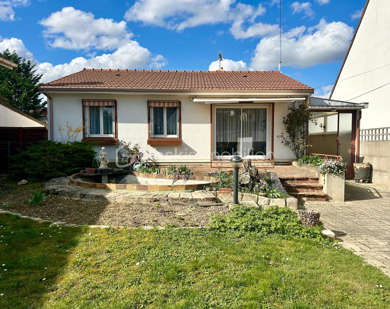 devanture maison 1.jpg