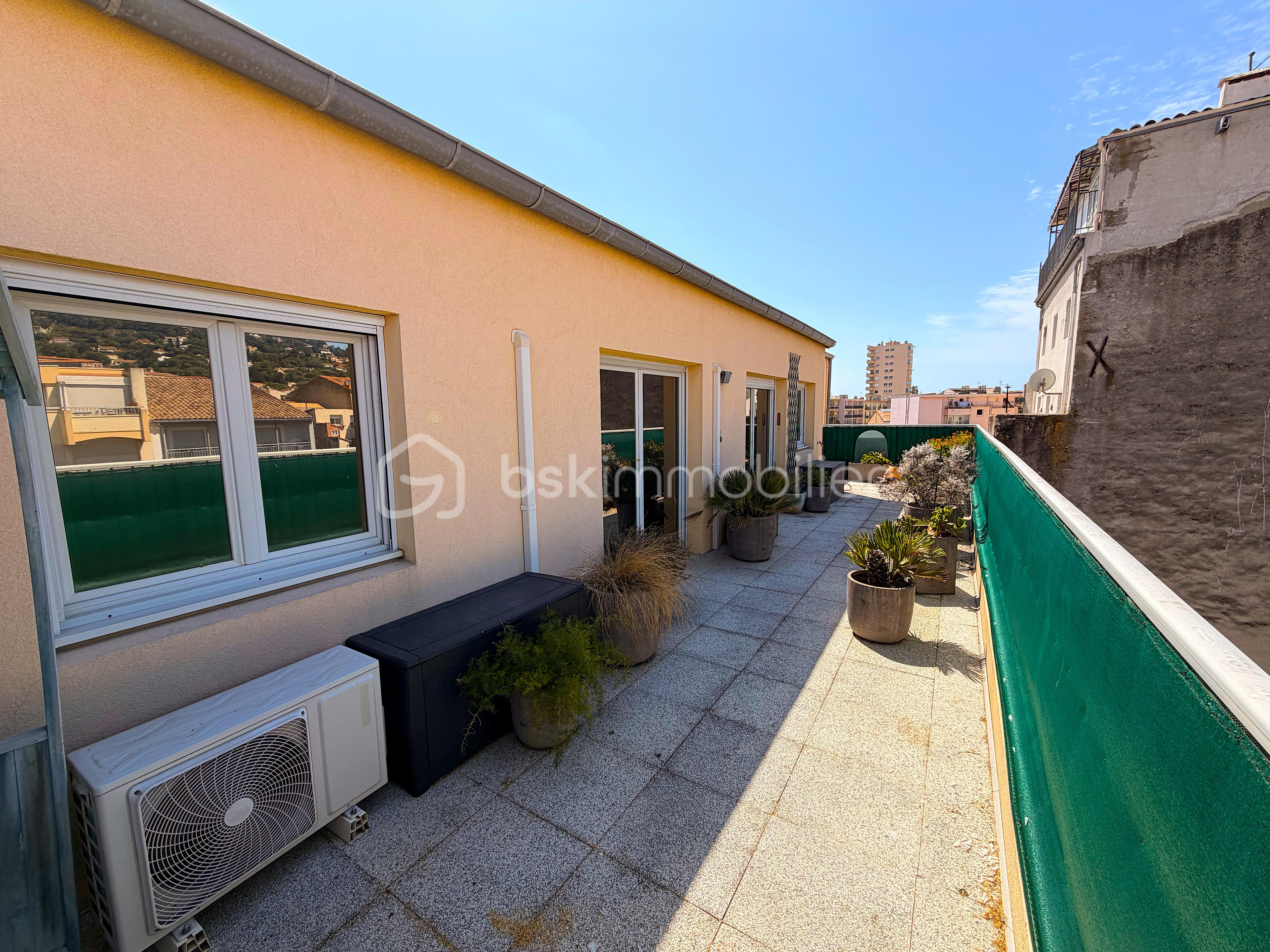 Appartement 2 pièces 64 m² · à Sete · 63,5 m² · 230 000 €