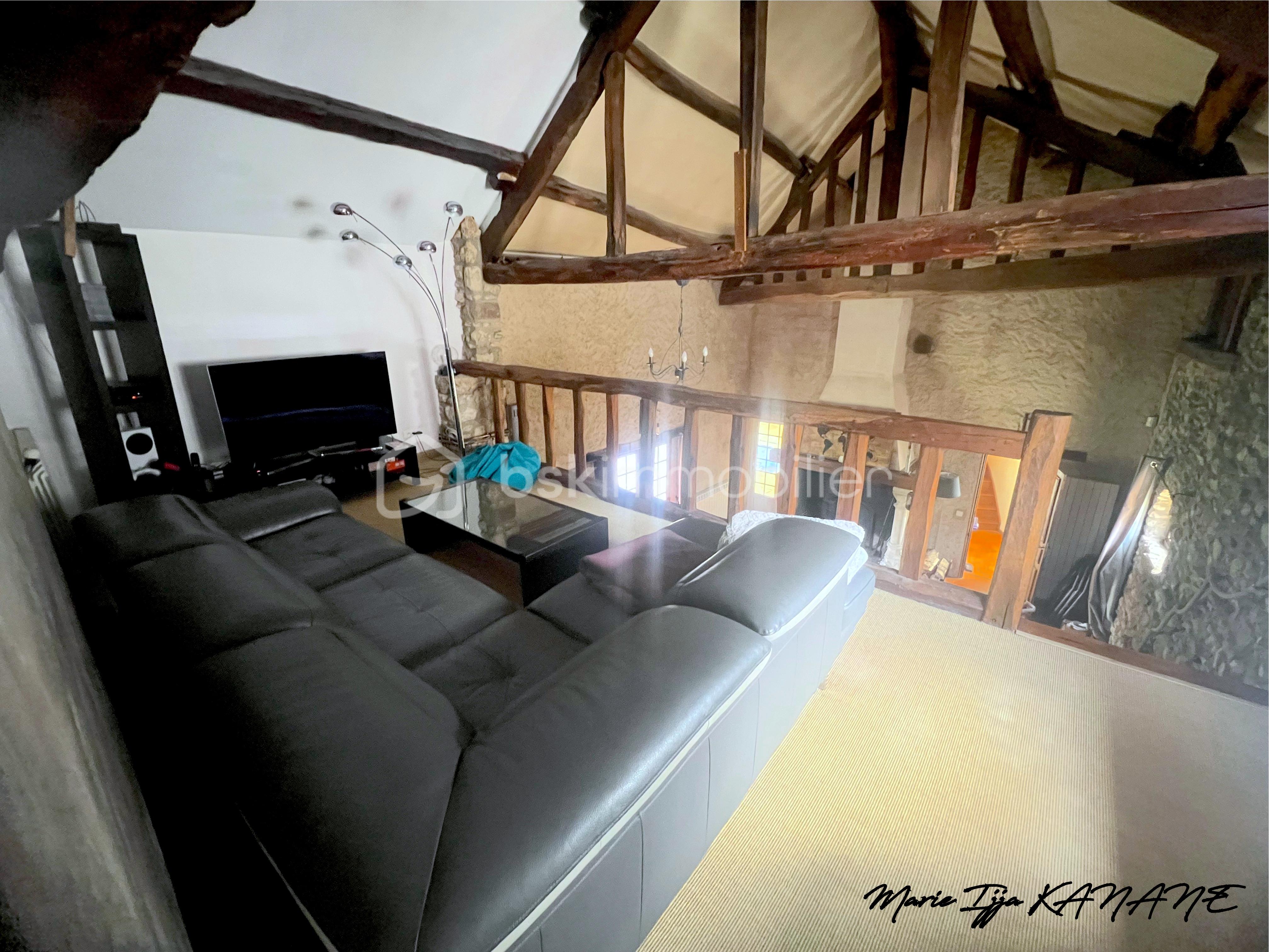 Demeure de 250 m² - Salon mezzanine.jpg