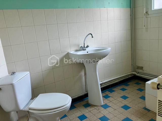 GAILLARD salle d'eau rdc.jpeg