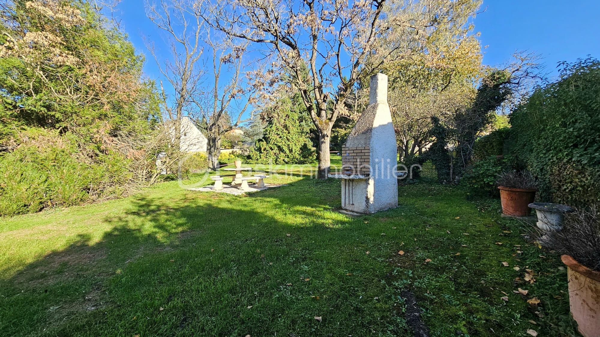 Terrain de 902 m² - WhatsApp Image 2025-11-10 at 18.08.24.jpeg