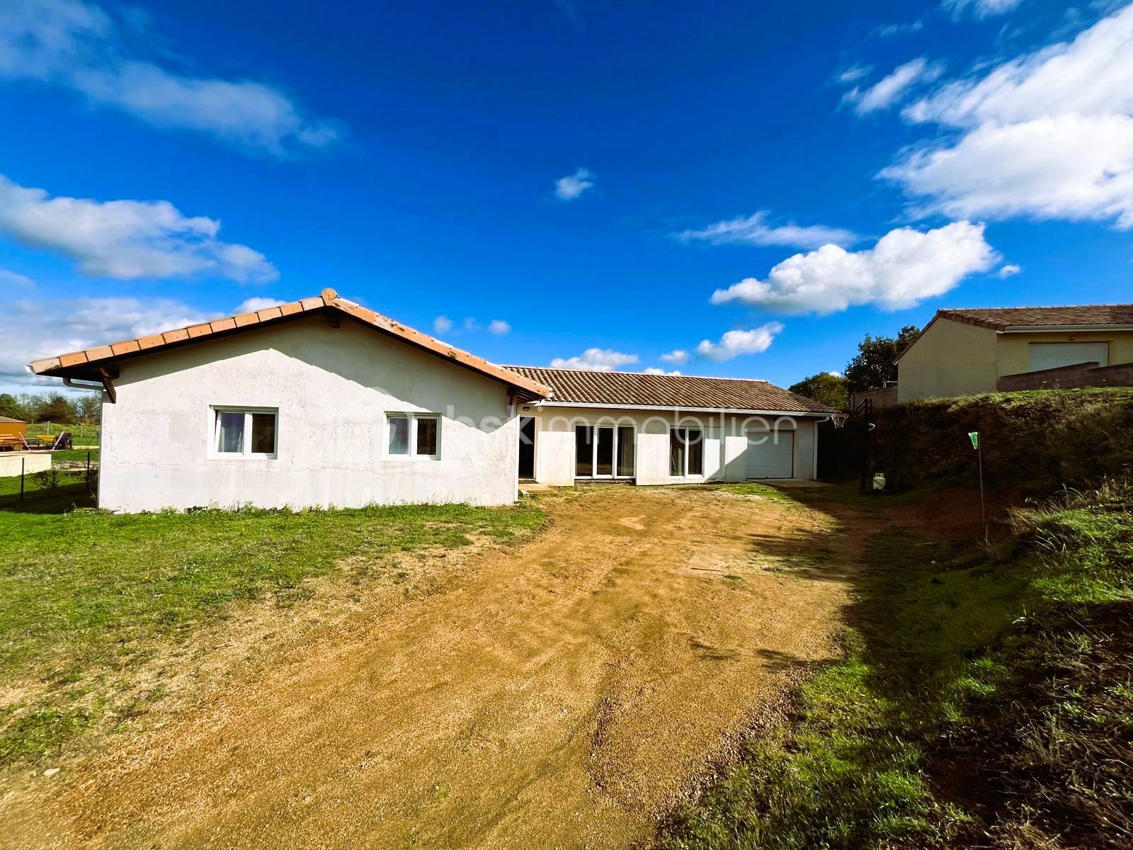 Maison de 137,70 m² - IMG-20251030-WA0140.jpg