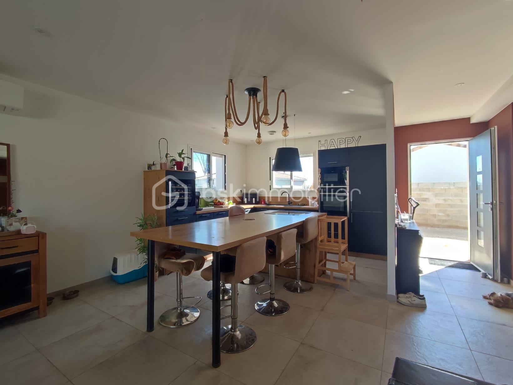 WhatsApp Image 2026-03-18 at 17.18.01(4).jpeg