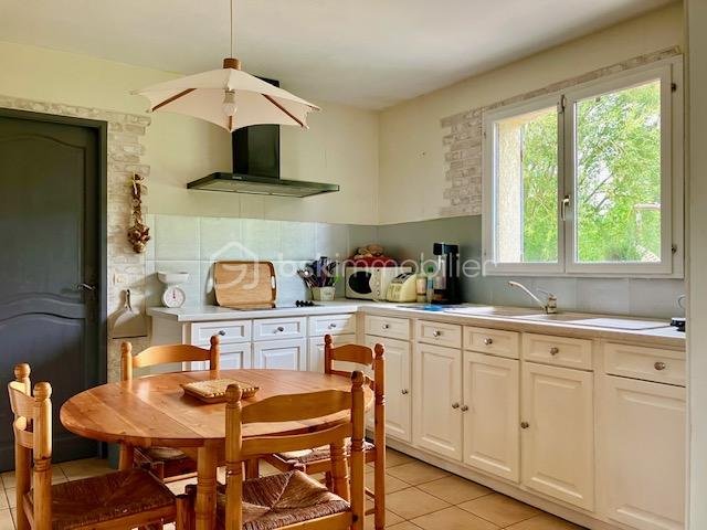 Maison de 108 m² - dalle cuisine du séjour et du bas.jpg