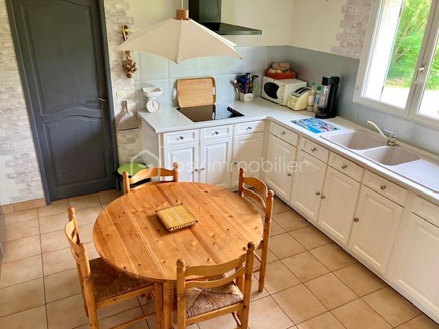 Maison de 108 m² - dalle cuisine du séjour et du haut.jpg