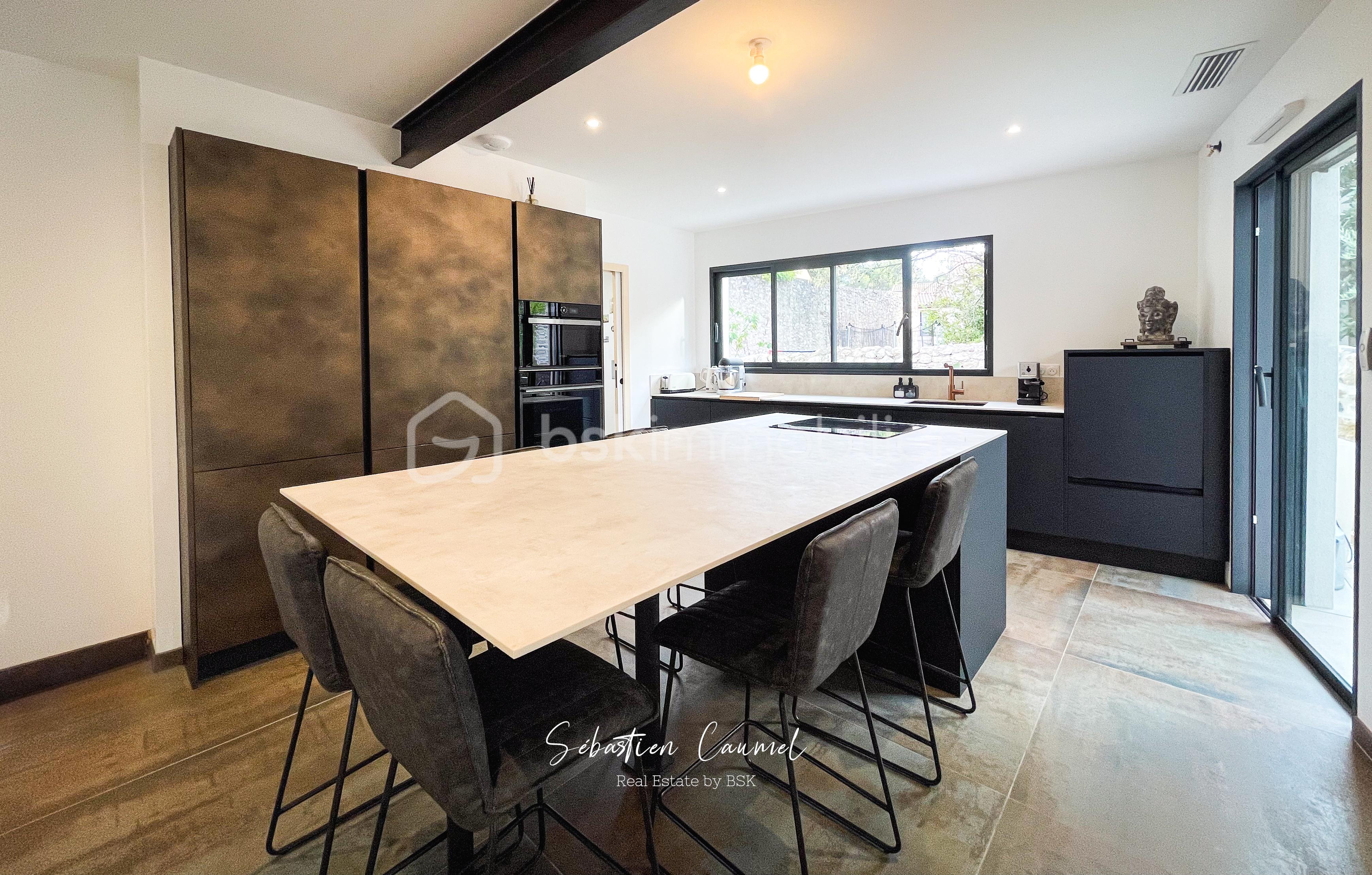 Maison d architecte de 161 m² - CUISINE 1.jpg
