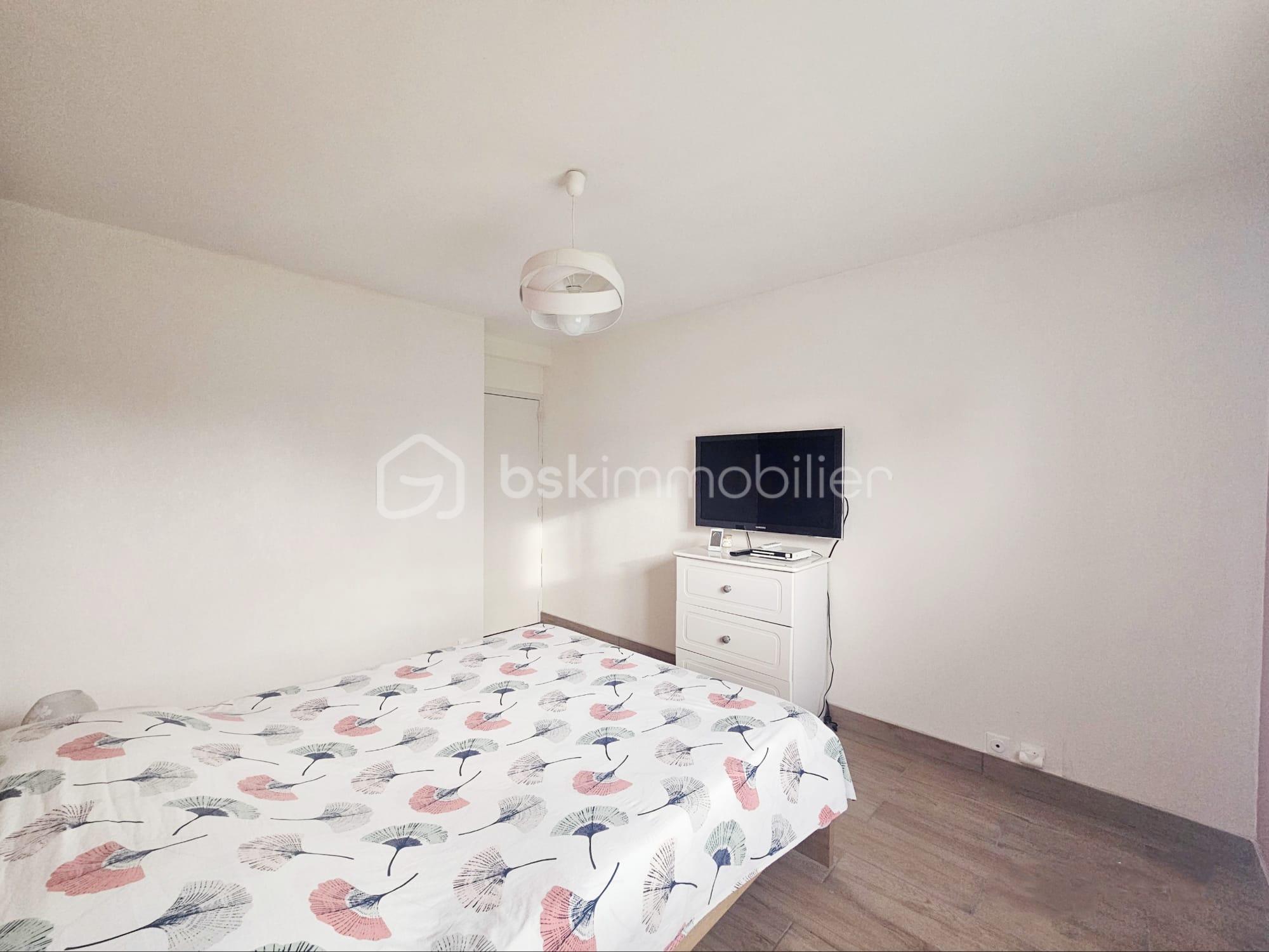 Maison traditionnelle de 141,20 m² - WhatsApp Image 2025-11-19 at 12.27.13 (5).jpeg