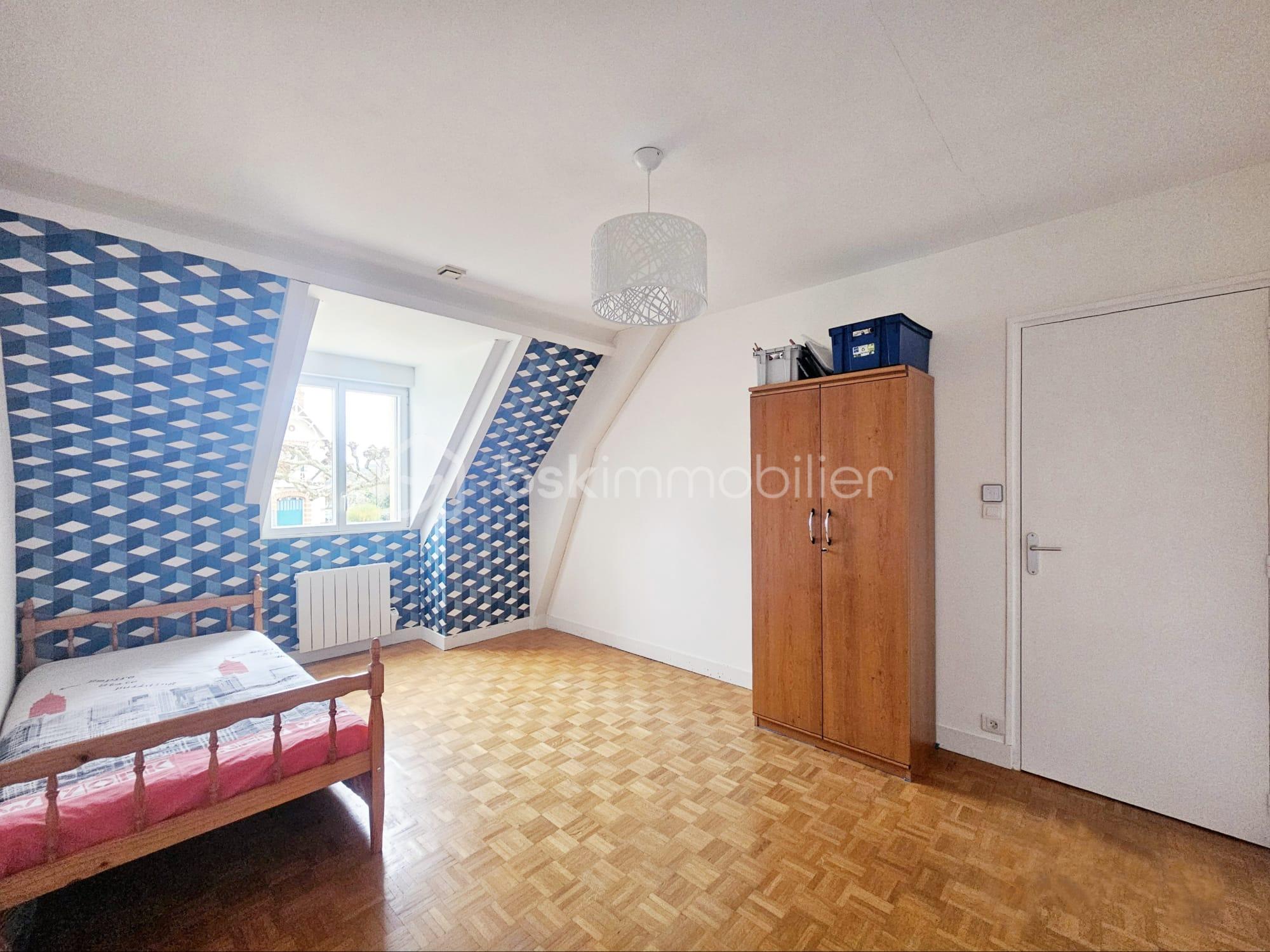 Maison traditionnelle de 141,20 m² - WhatsApp Image 2025-11-19 at 12.30.11.jpeg