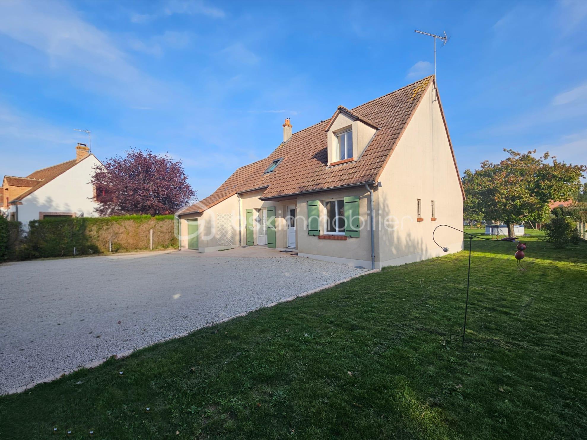 Maison traditionnelle de 141,20 m² - WhatsApp Image 2025-10-14 at 14.40.11 (2).jpeg