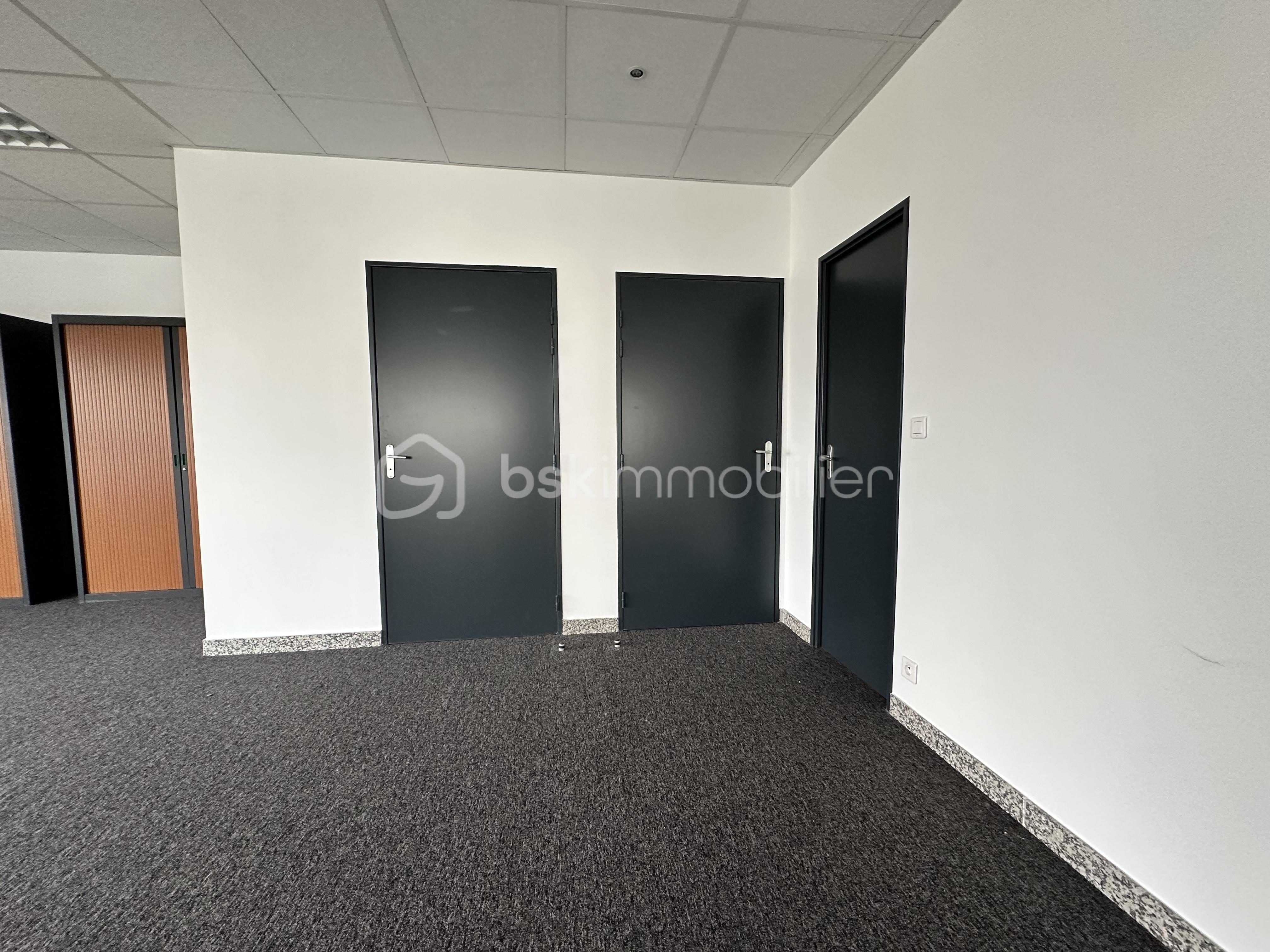 Bureau de 104 m² - IMG_8247 - copie.jpg