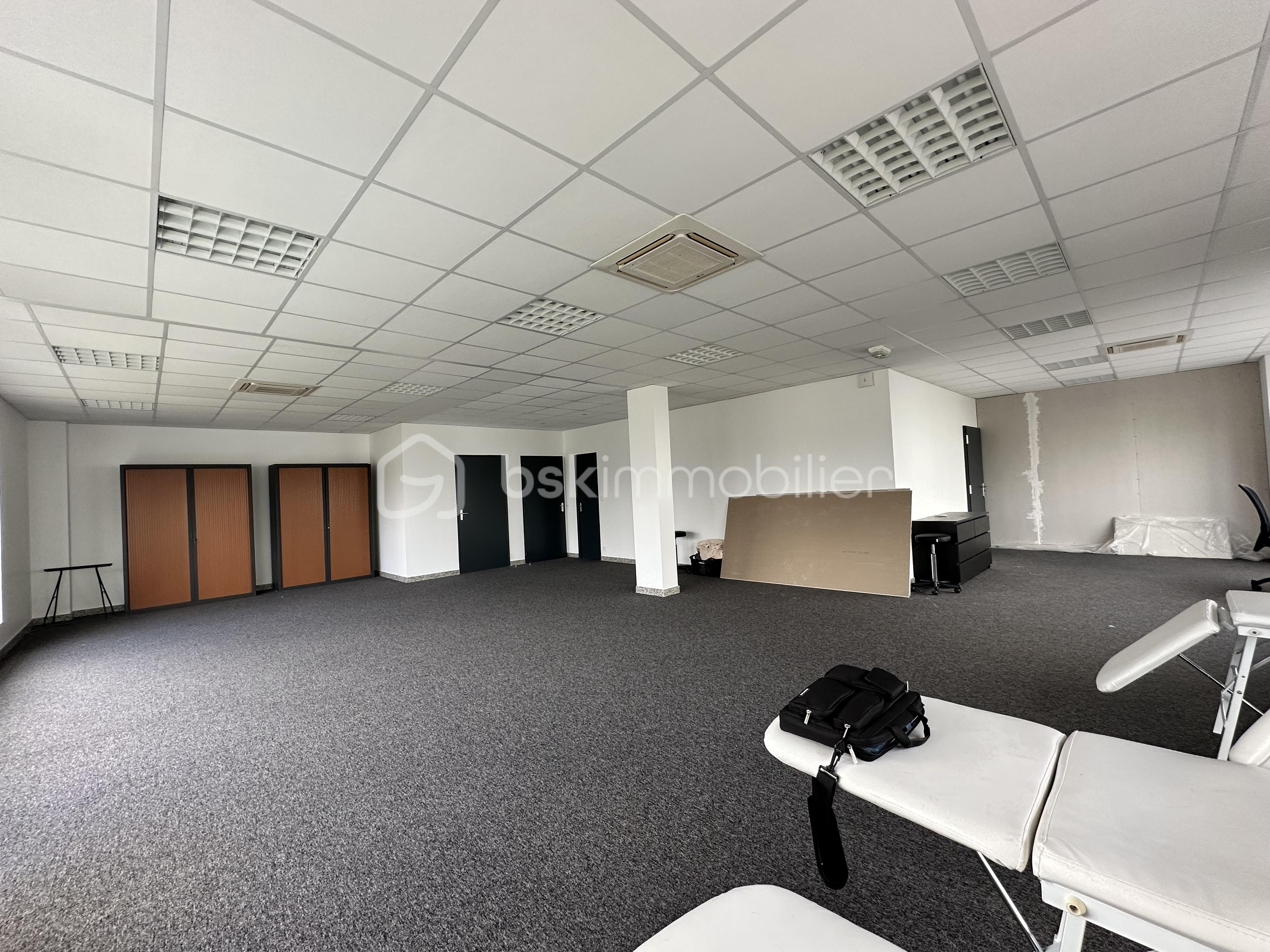Bureau de 104 m² - IMG_8244 - copie.jpg