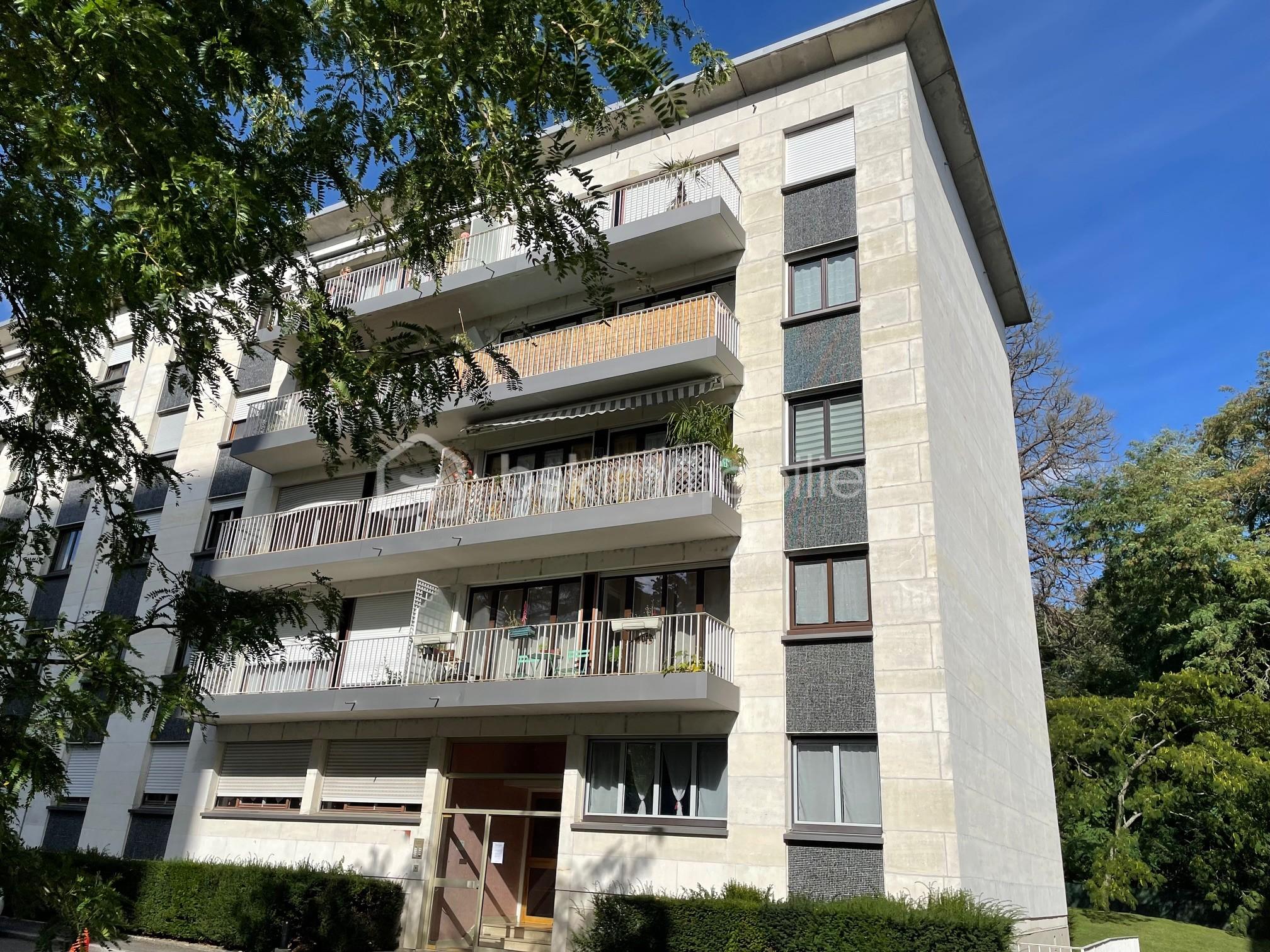Appartement 2 pièces 57 m² · à Orleans · 56,6 m² · 121 000 €