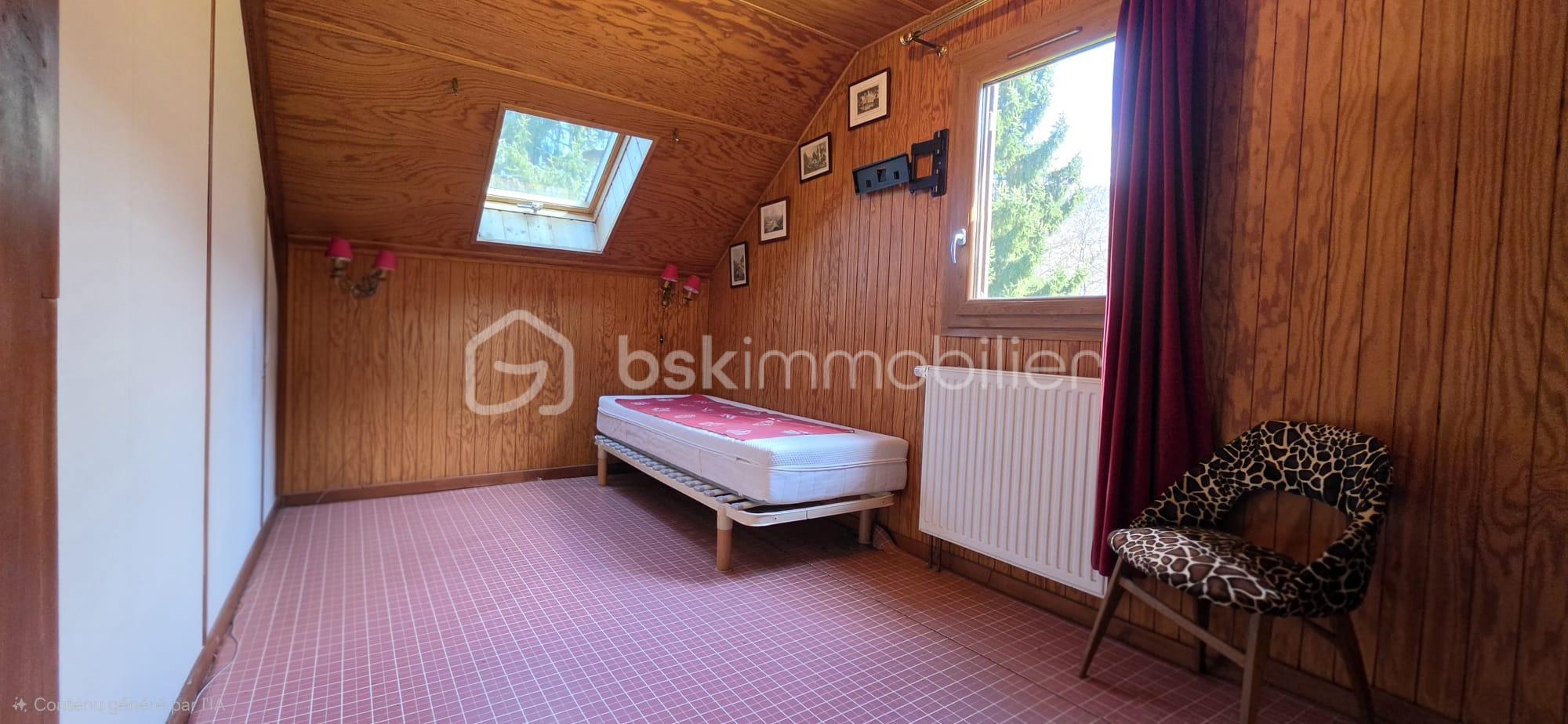 CHAMBRE ETAGE 1 .jpeg