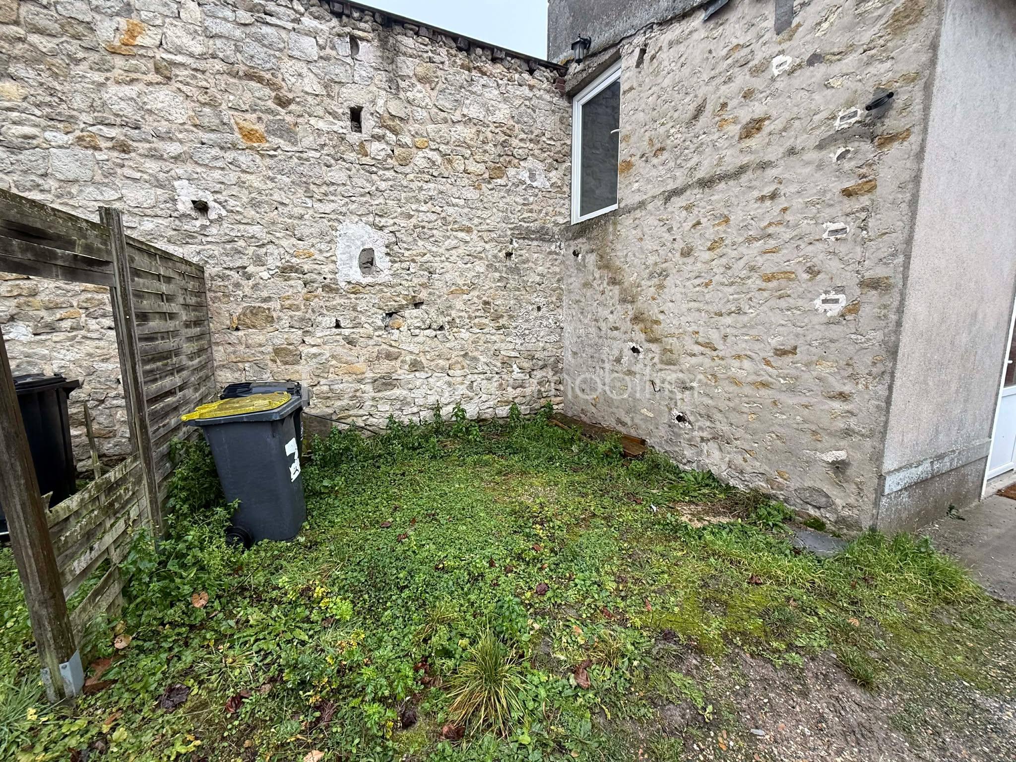 Maison de ville de 18 m² - 588645612_1158951609732080_9079368845717793191_n.jpg