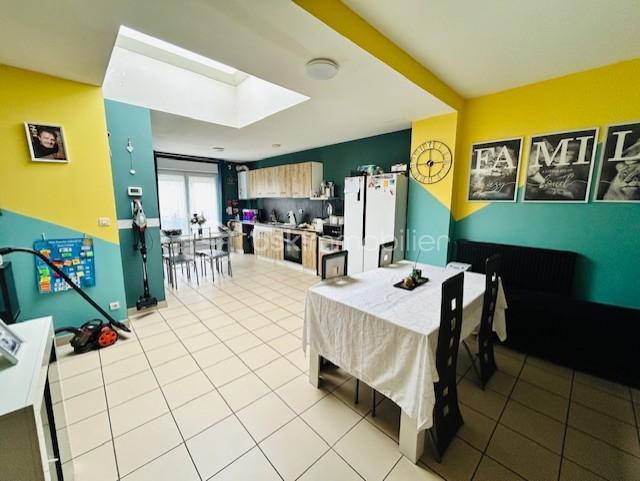 Immeuble mixte de 213 m² - thumbnail_IMG_6681.jpg