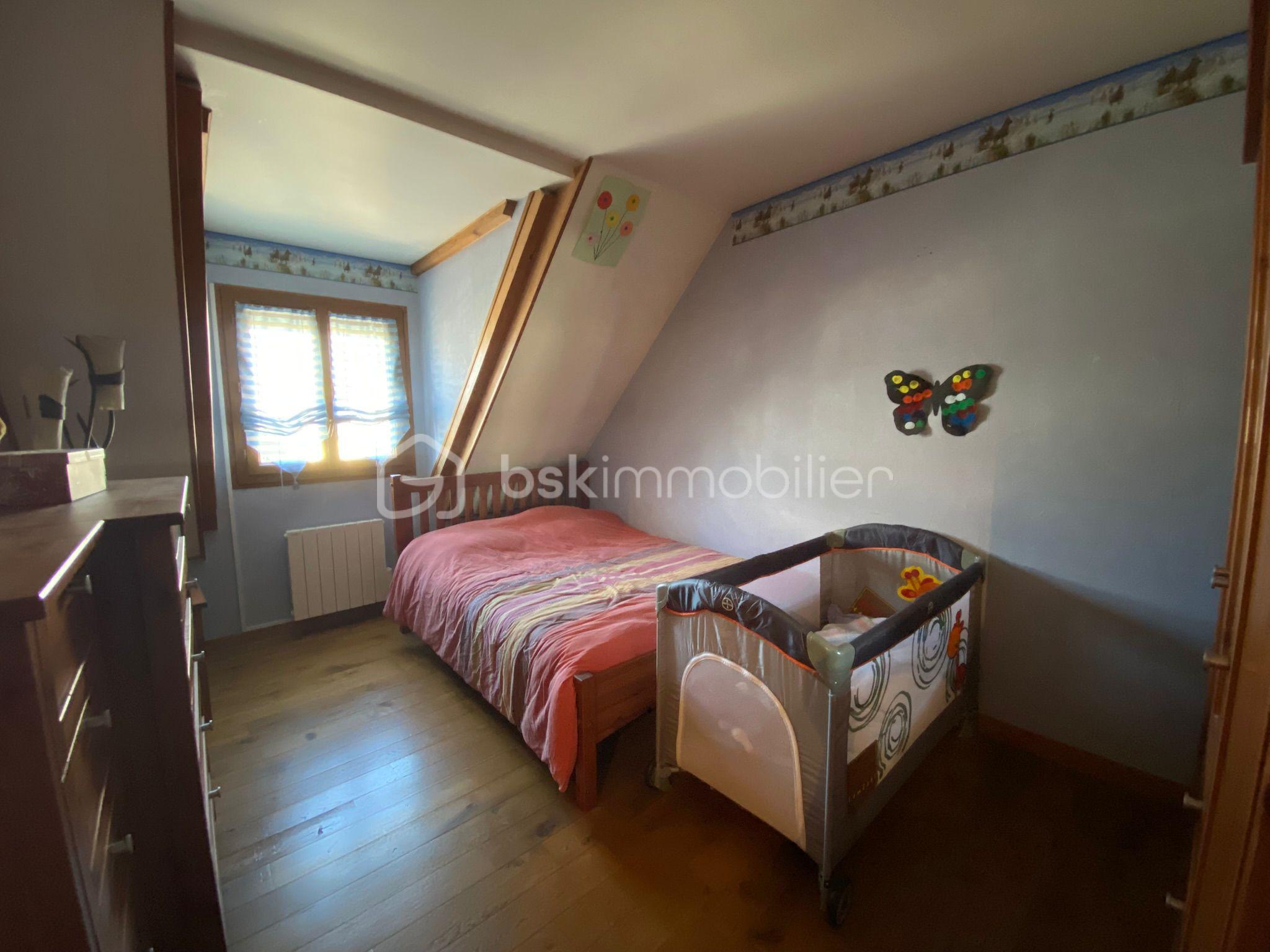 Maison de 120 m² - Chambre bleu BRUNAUD.jpg