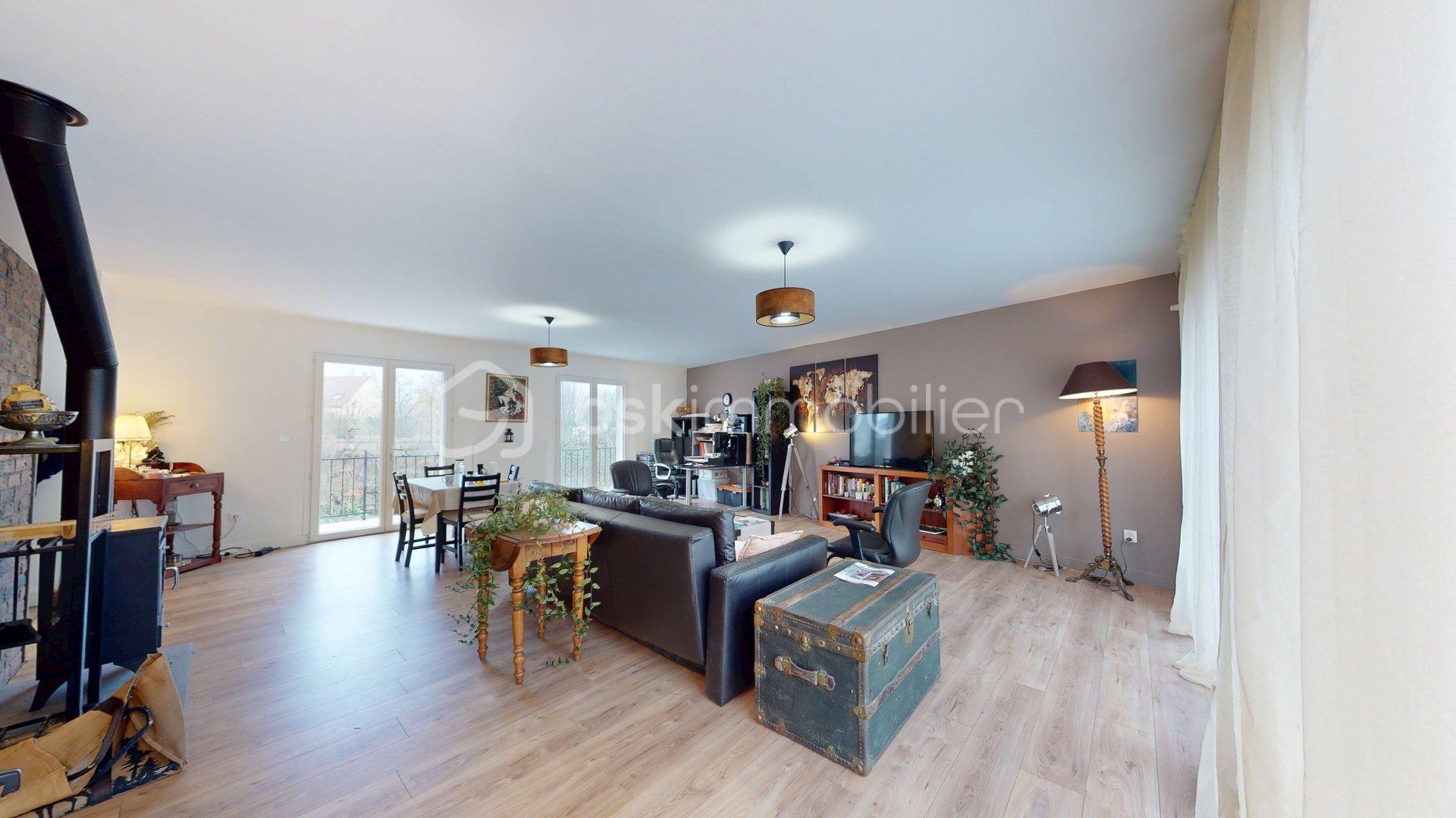 Pavillon de 114 m² - Maison-Amilly-5-Pieces-02102026_220530.jpg