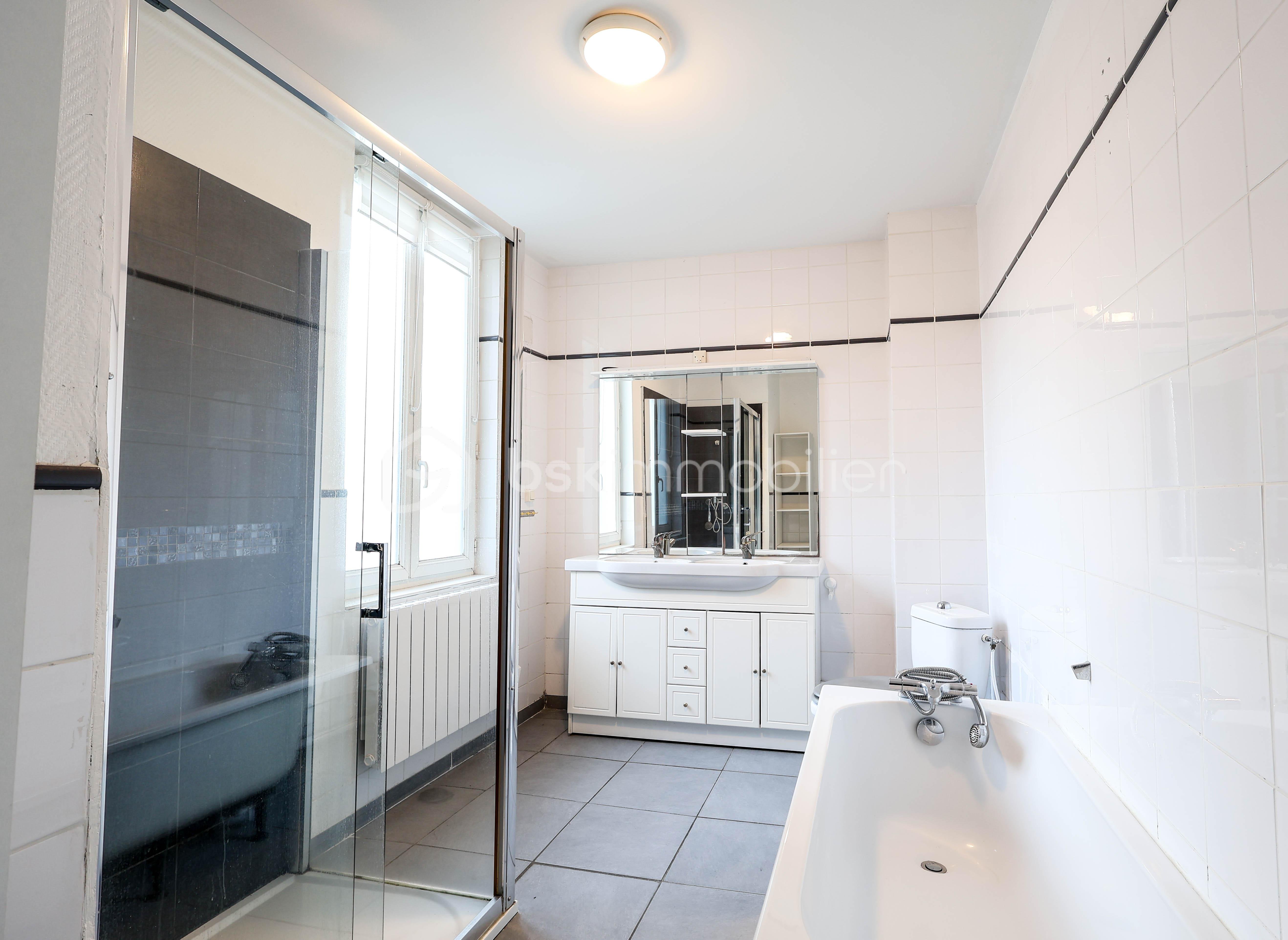 Maison de ville de 116 m² - 4SdB.jpg