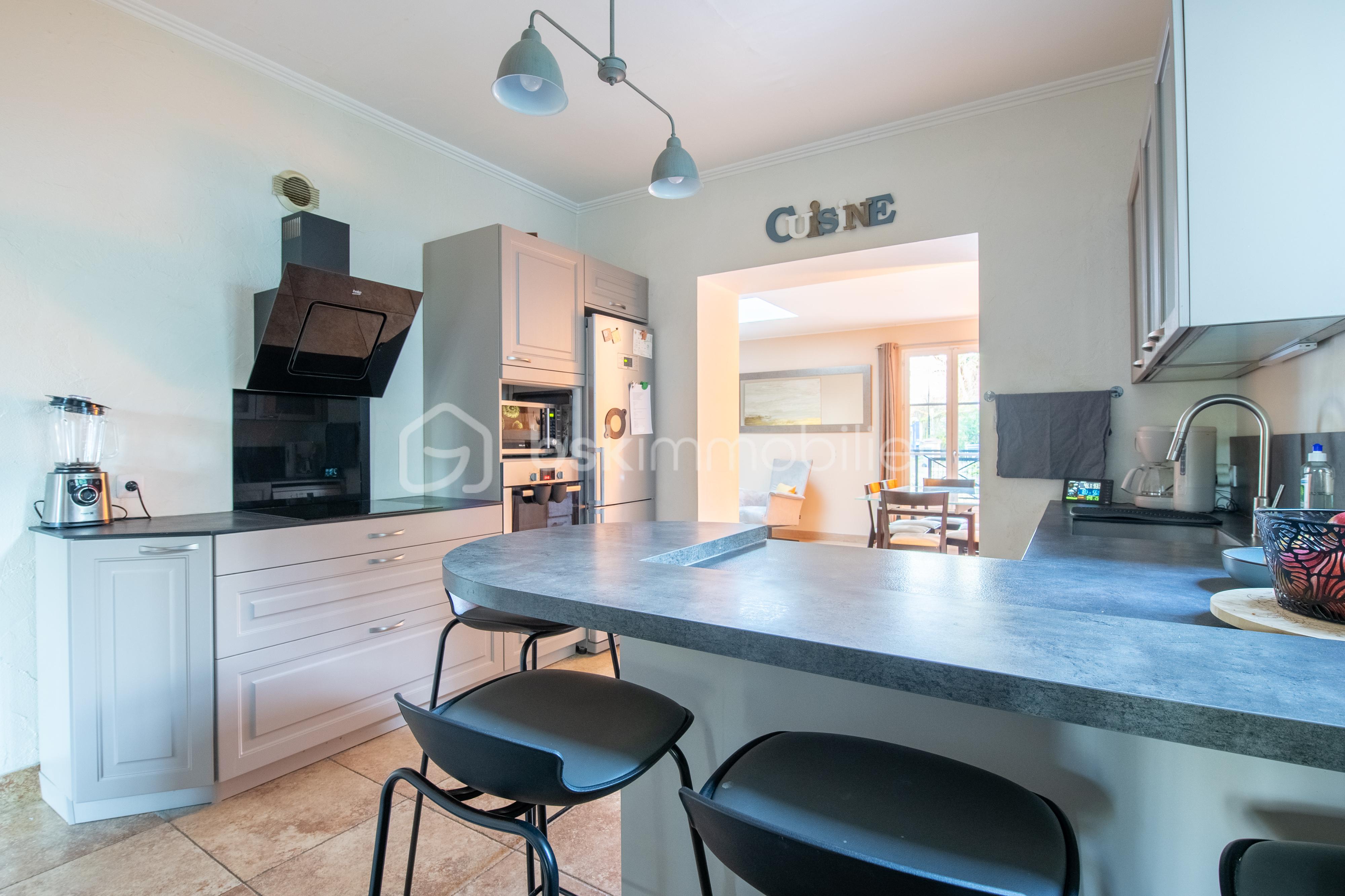 Maison en pierre de 125 m² - DELALEAU-BskRoyJB-OlivierReynes-7.jpg